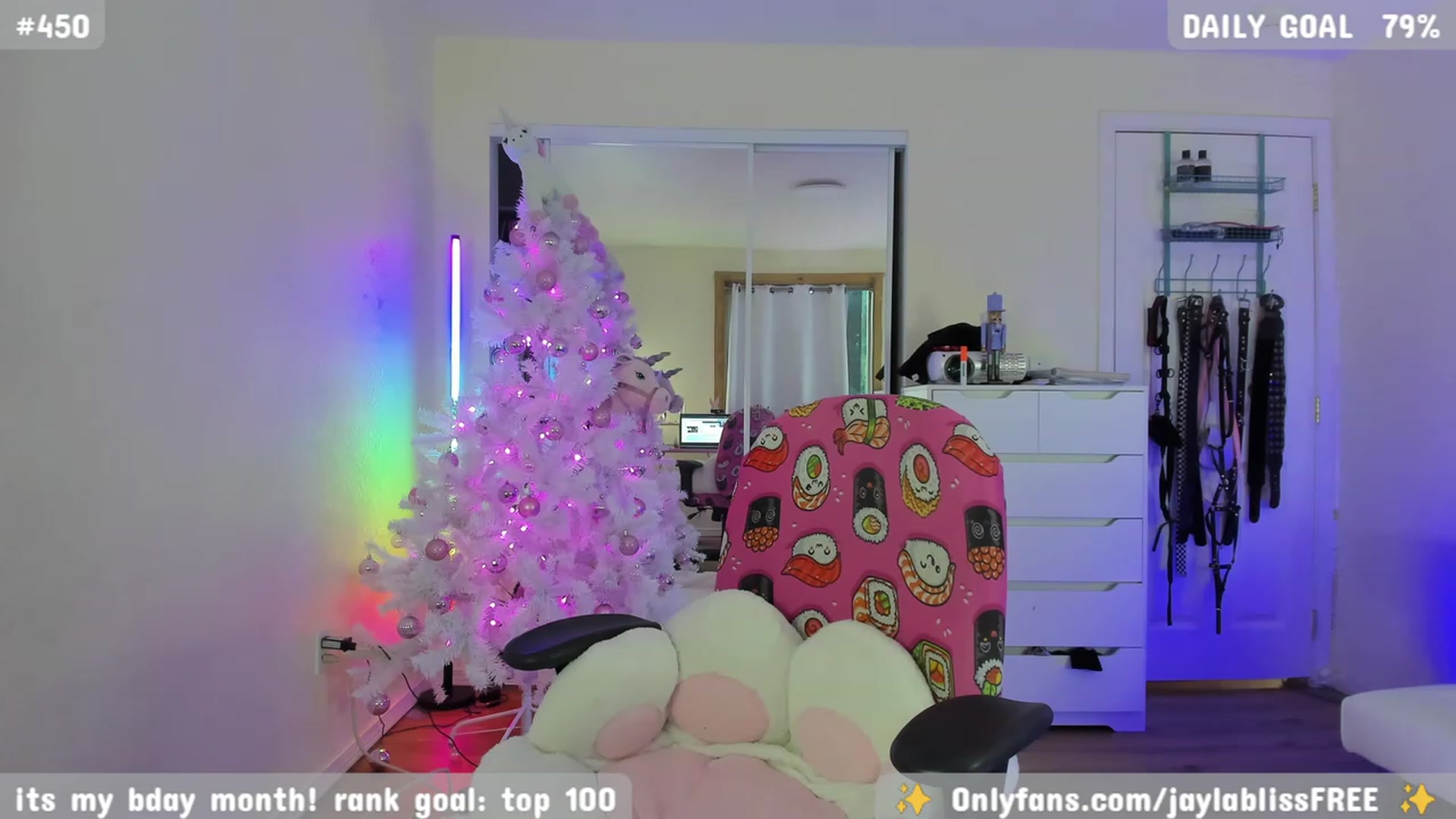 Gallery image thumbnail from JaylaBliss's myfreecams stream on, 12/10/2023, 17:19 image 14 of 20