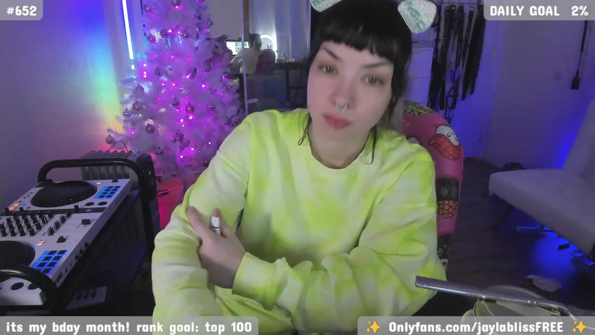 Gallery image thumbnail from JaylaBliss's myfreecams stream on, 12/18/2023, 09:44 image 20 of 20