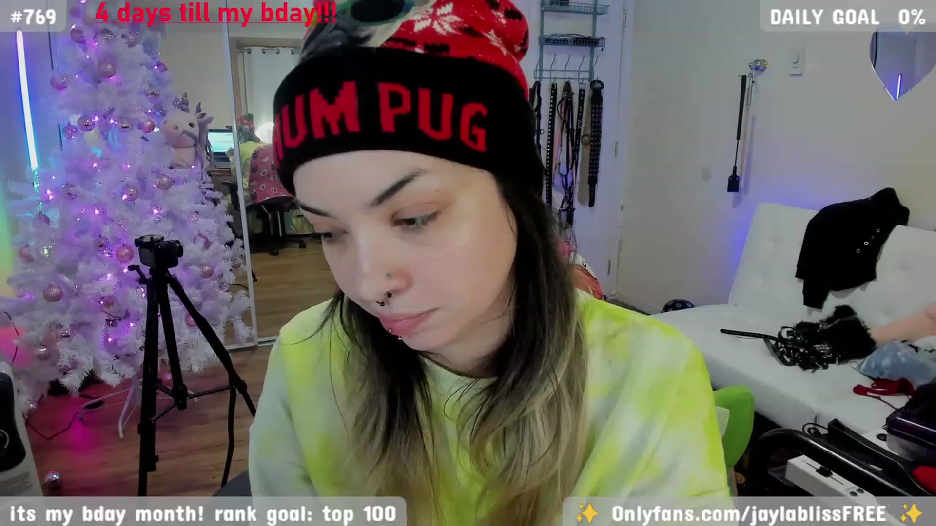 Gallery image thumbnail from JaylaBliss's myfreecams stream on, 12/26/2023, 09:43 image 16 of 20