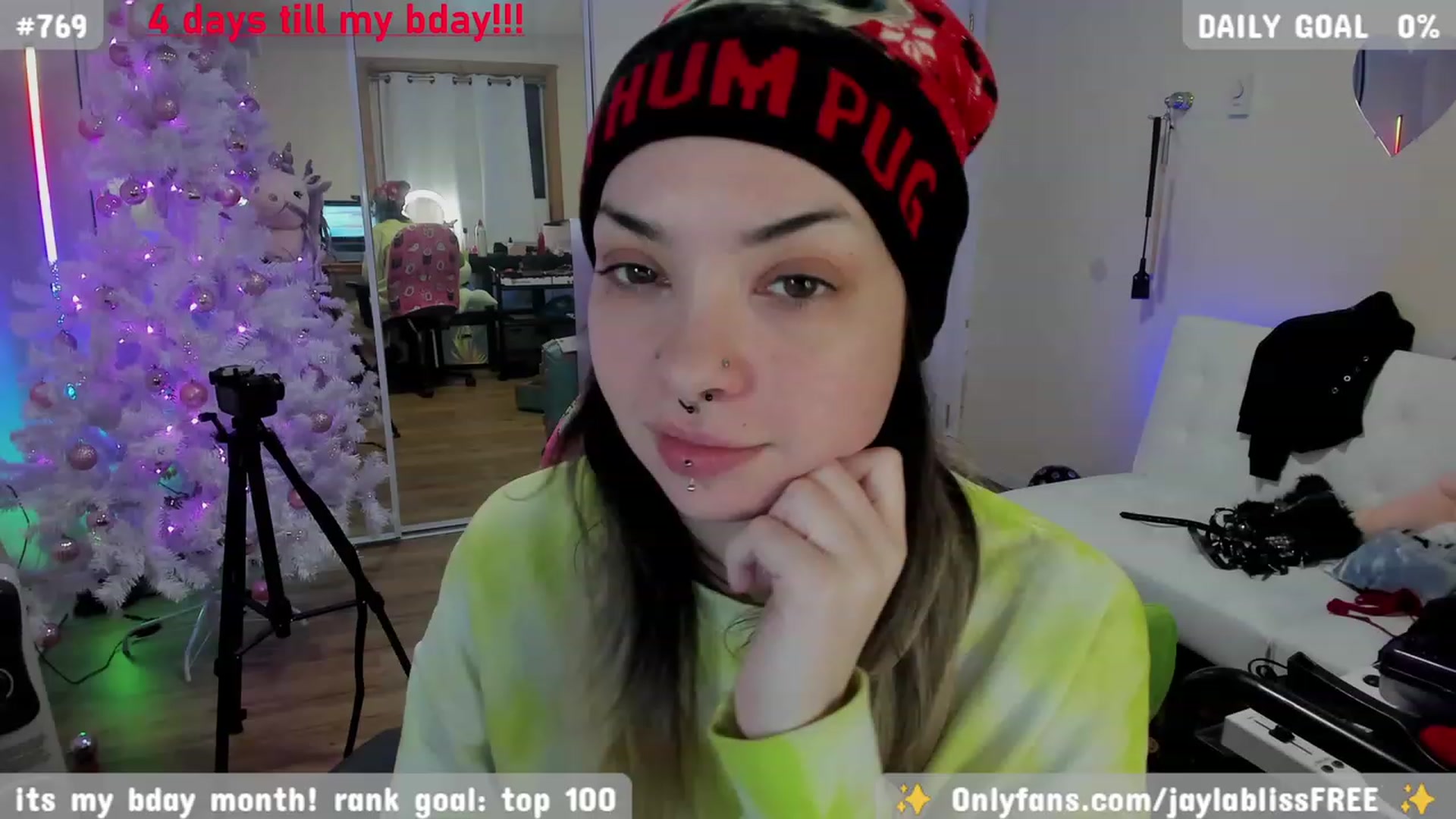 Gallery image thumbnail from JaylaBliss's myfreecams stream on, 12/26/2023, 09:43 image 12 of 20