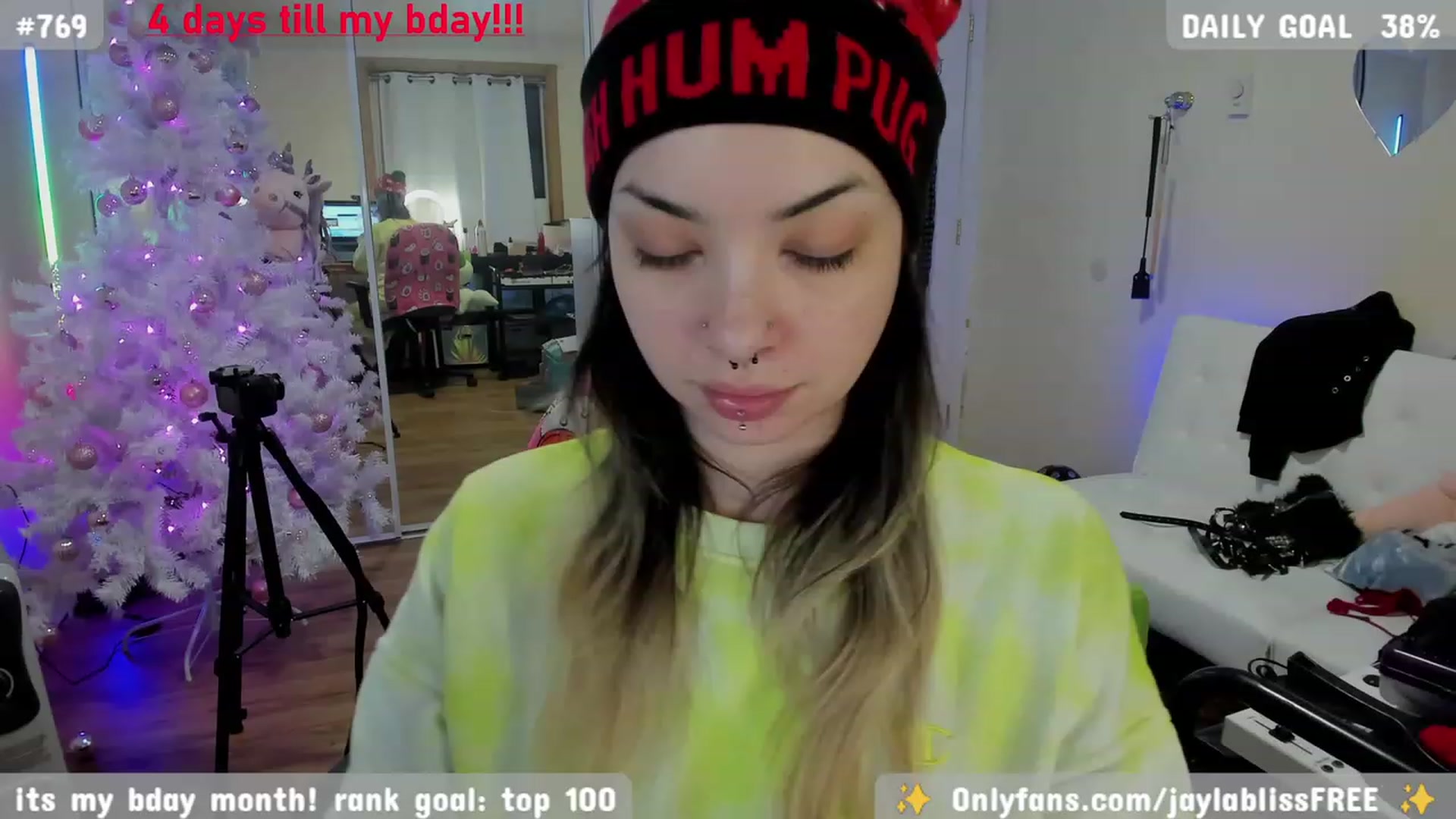 Gallery image thumbnail from JaylaBliss's myfreecams stream on, 12/26/2023, 09:43 image 6 of 20