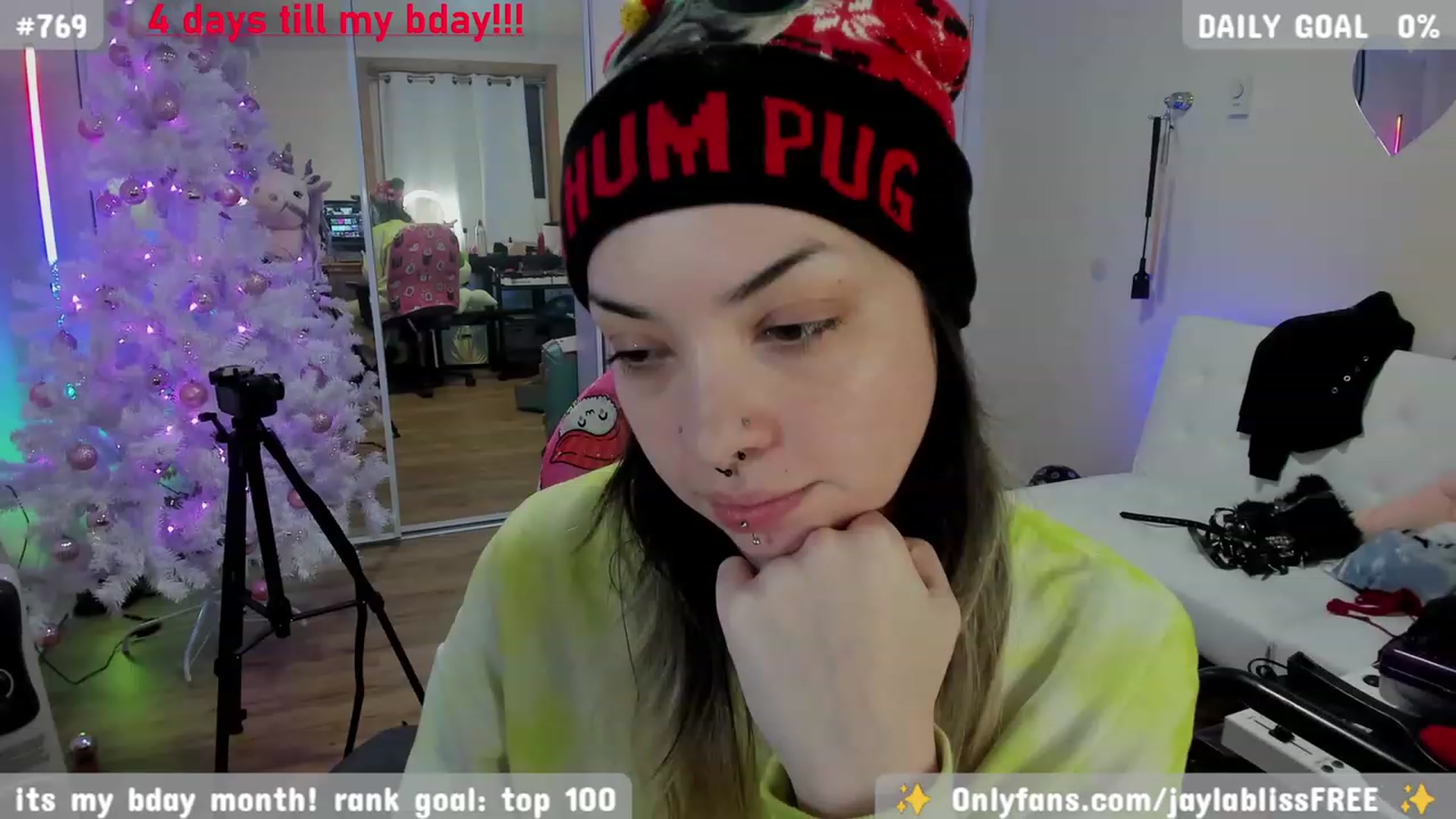 Gallery image thumbnail from JaylaBliss's myfreecams stream on, 12/26/2023, 09:43 image 13 of 20