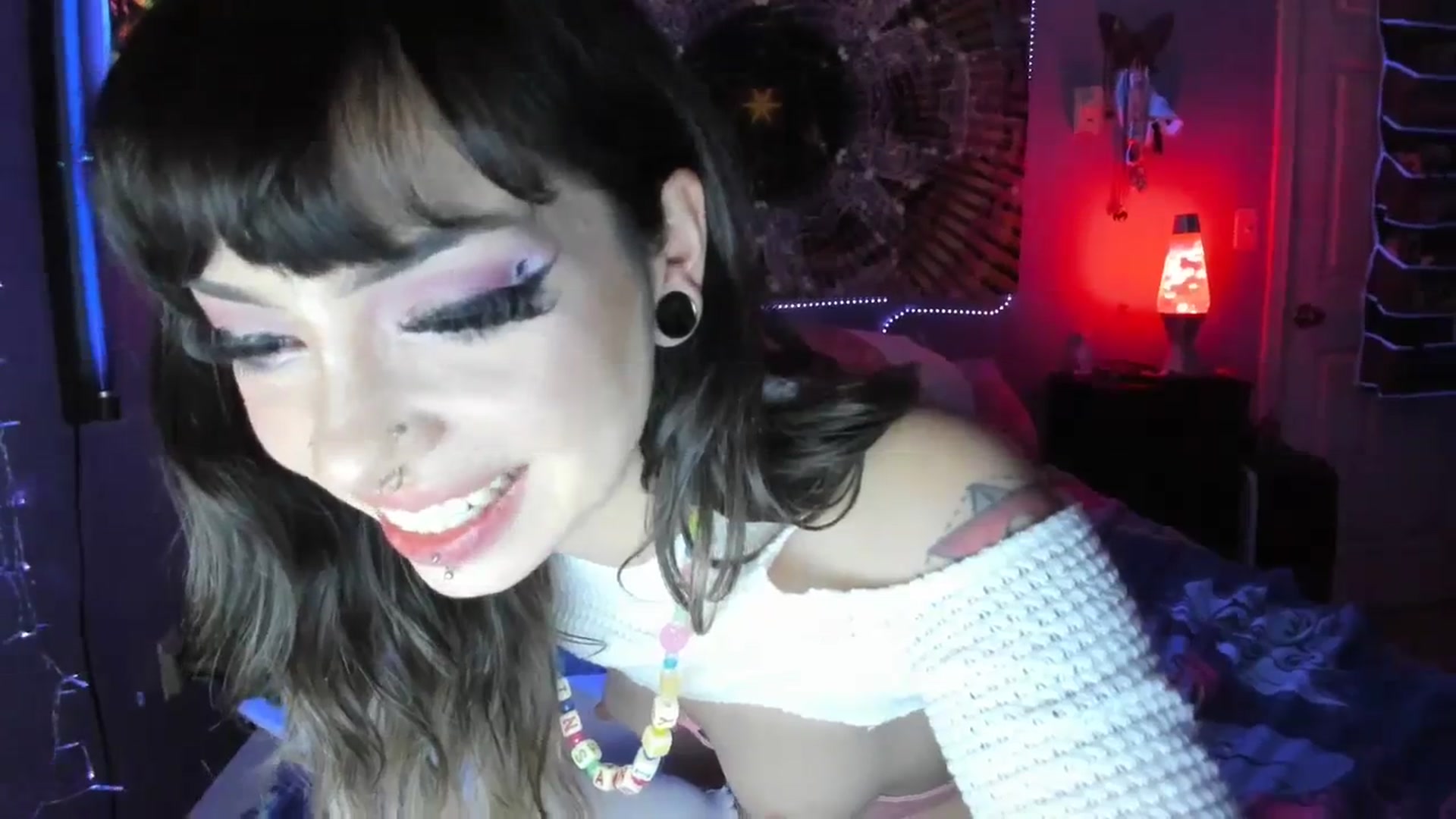 Gallery image thumbnail from JaylaBliss's myfreecams stream on, 03/31/2024, 09:54 image 12 of 20