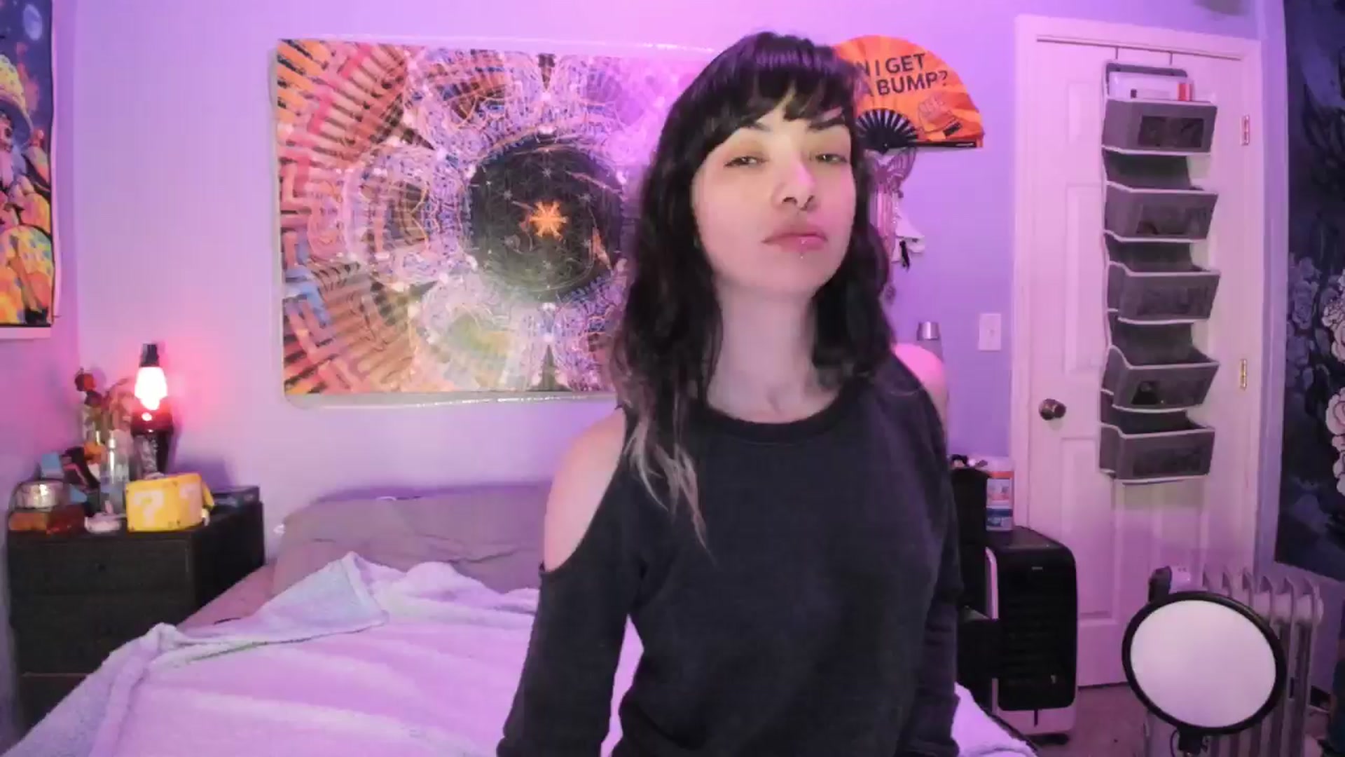 Gallery image thumbnail from JaylaBliss's myfreecams stream on, 04/16/2024, 12:42 image 16 of 20