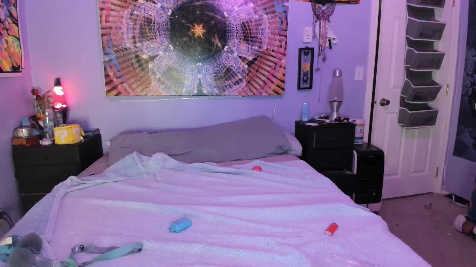 Gallery image thumbnail from JaylaBliss's myfreecams stream on, 04/16/2024, 12:42 image 6 of 20