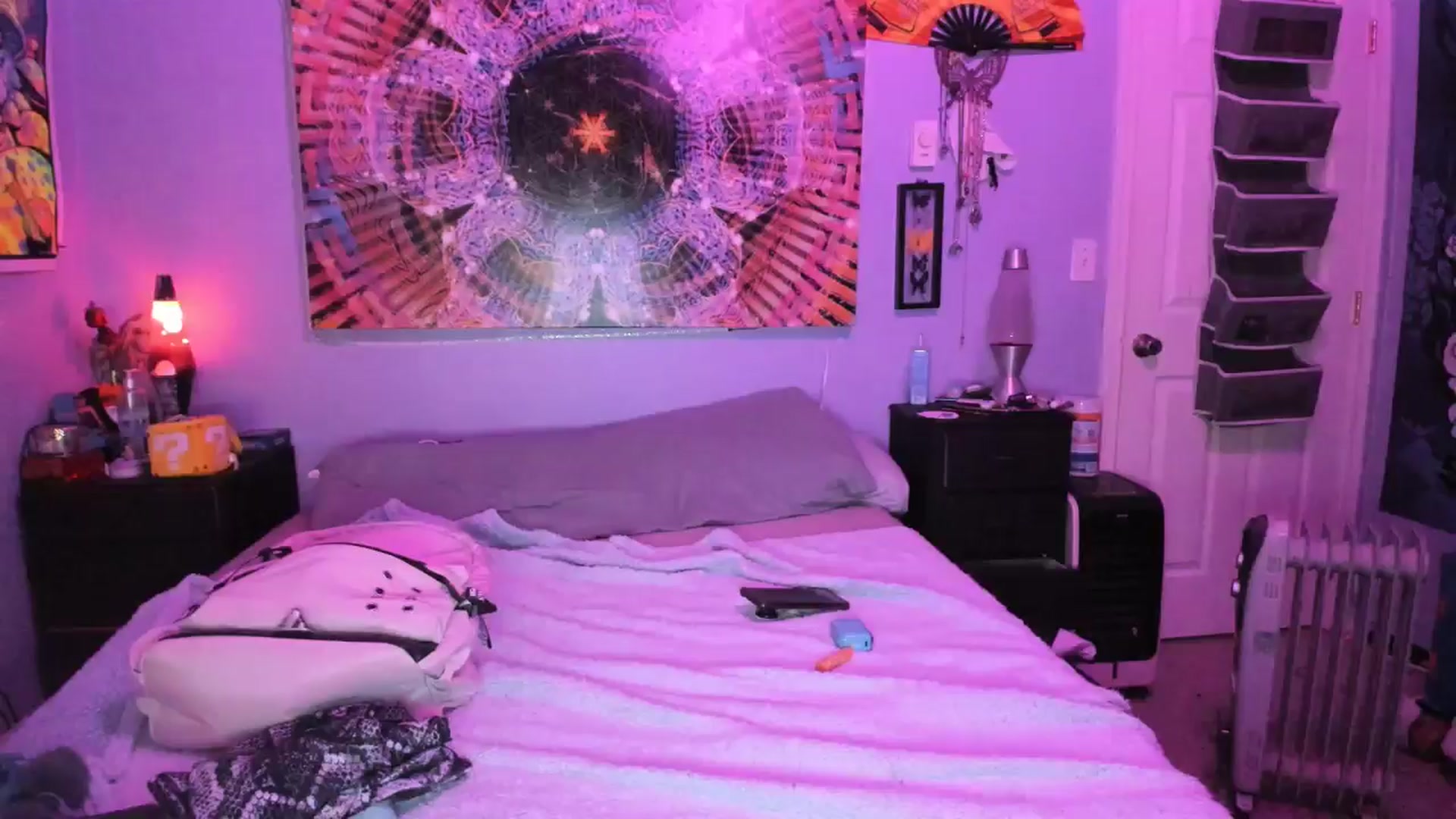 Gallery image thumbnail from JaylaBliss's myfreecams stream on, 04/16/2024, 13:05 image 1 of 20