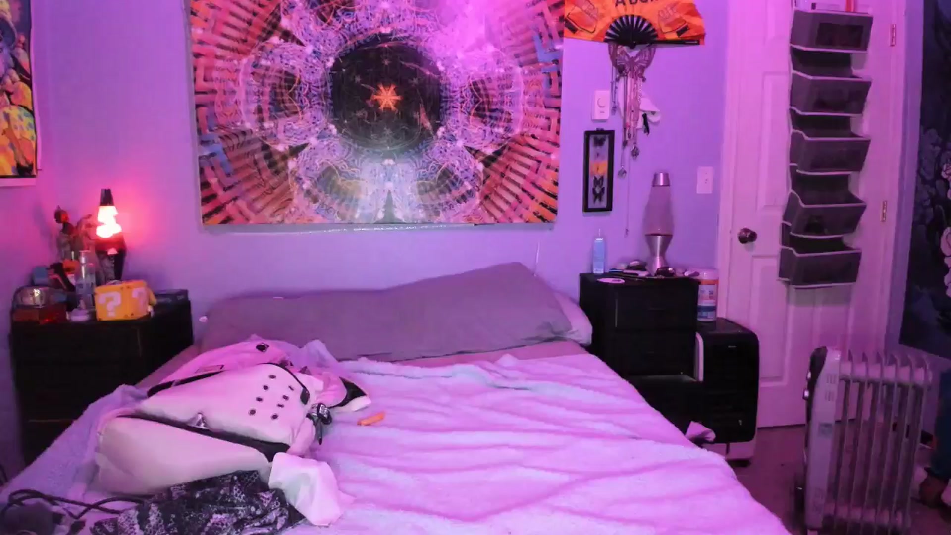 Gallery image thumbnail from JaylaBliss's myfreecams stream on, 04/16/2024, 13:05 image 14 of 20