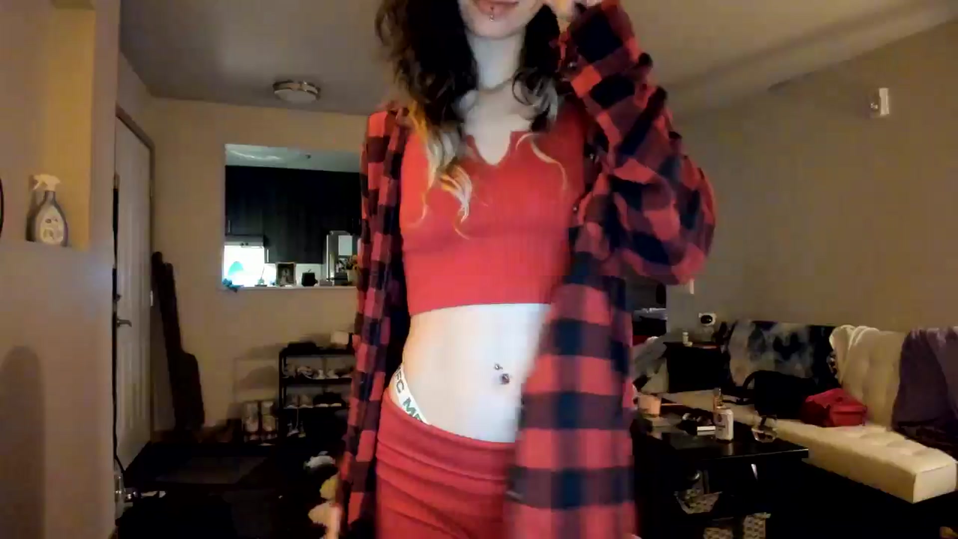 Gallery image thumbnail from JaylaBliss's myfreecams stream on, 06/06/2024, 10:35 image 14 of 20