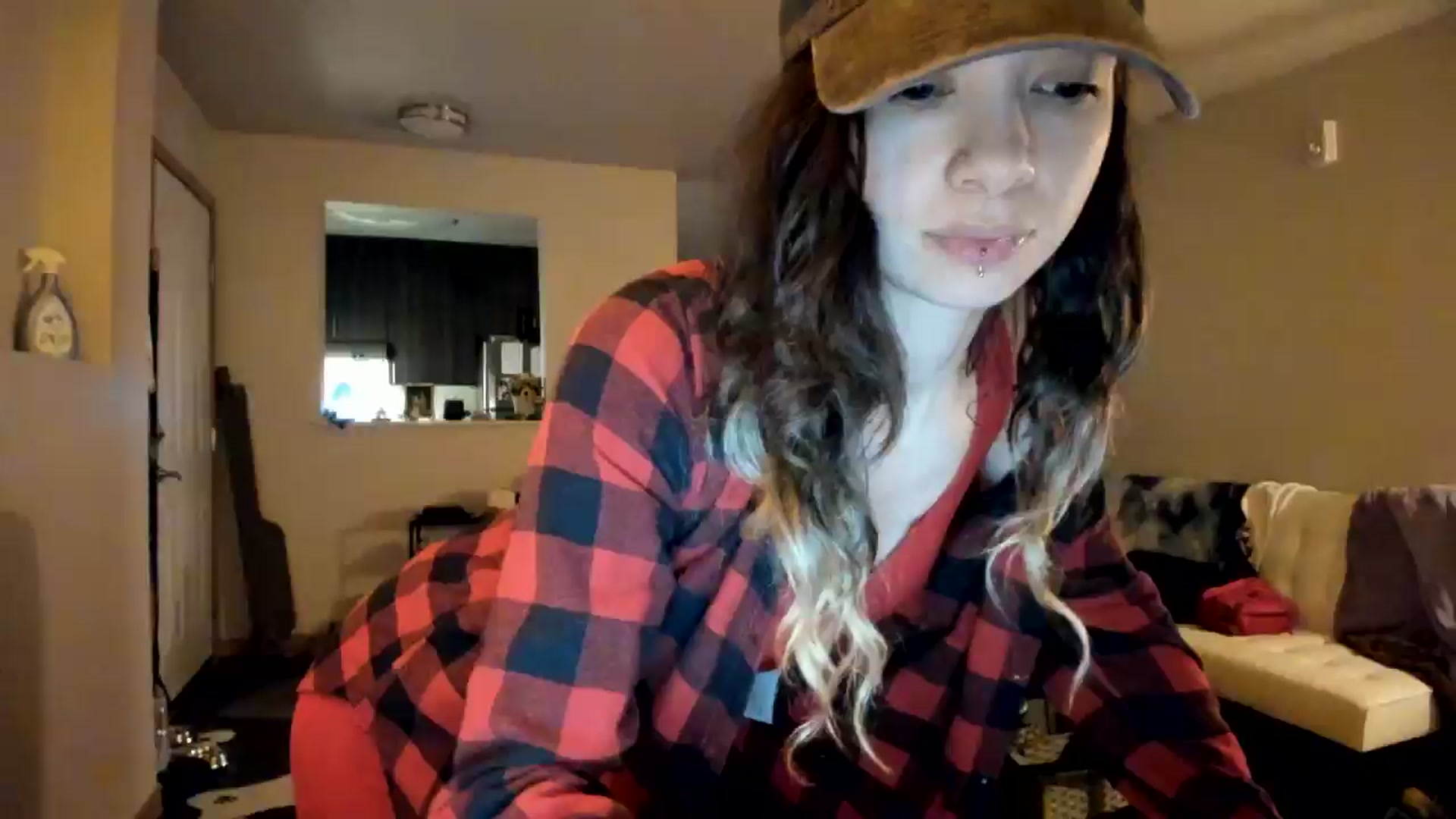 Gallery image thumbnail from JaylaBliss's myfreecams stream on, 06/06/2024, 10:35 image 17 of 20