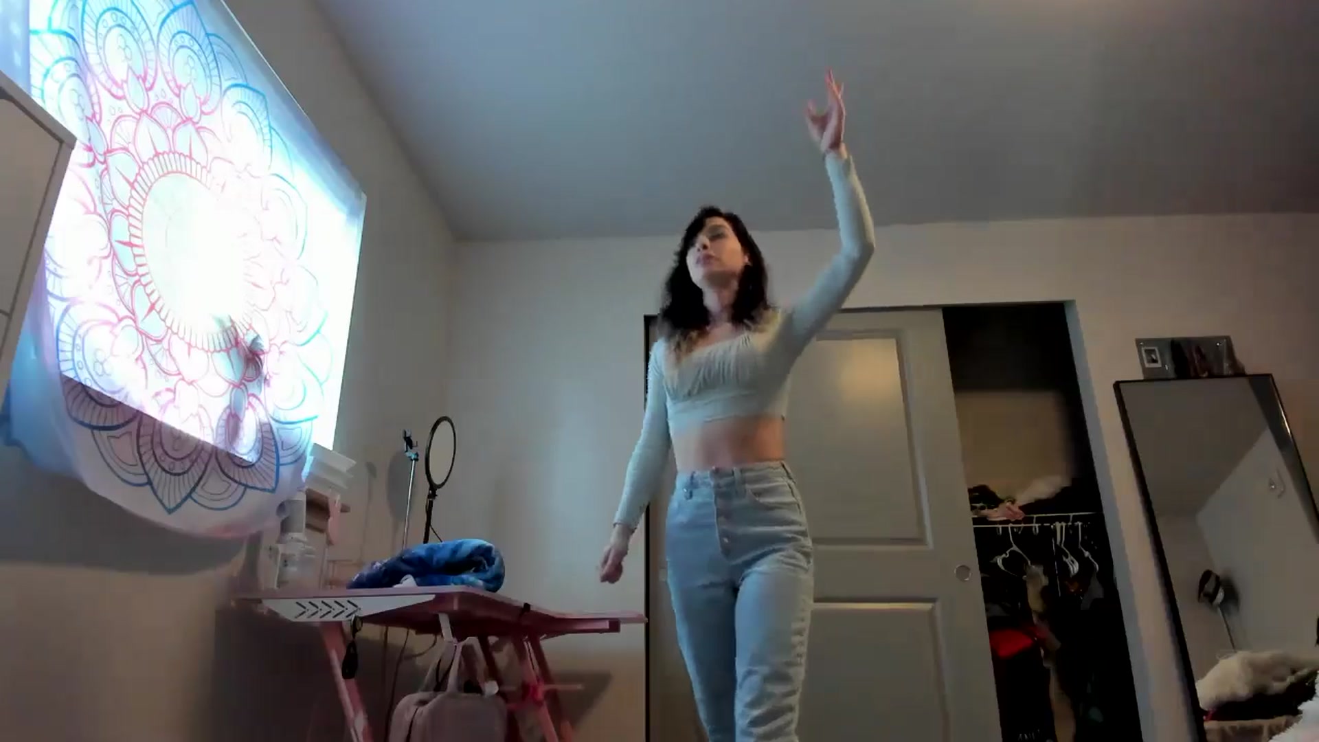 Gallery image thumbnail from JaylaBliss's myfreecams stream on, 06/18/2024, 24:40 image 4 of 20