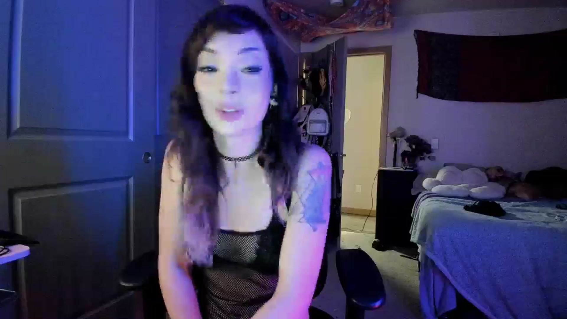Gallery image thumbnail from JaylaBliss's myfreecams stream on, 07/27/2024, 09:20 image 13 of 20