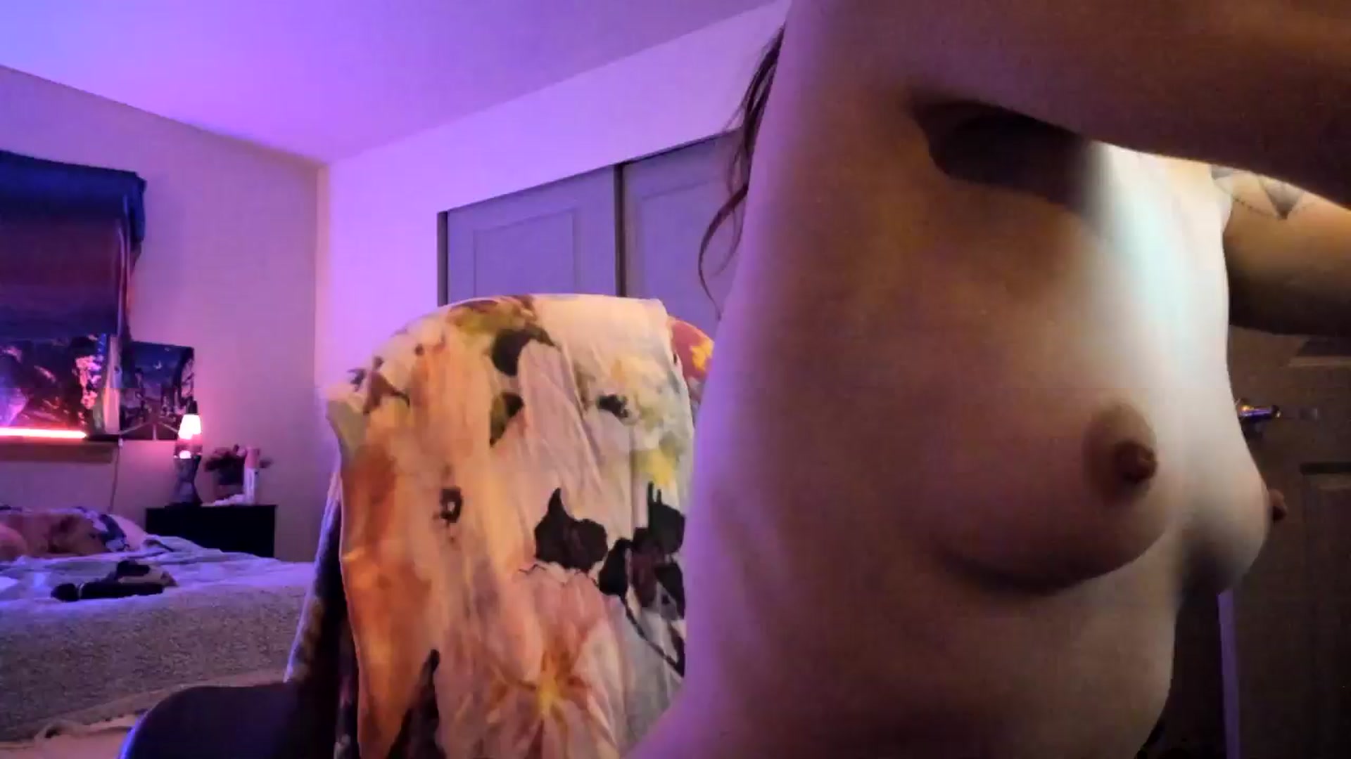 Gallery image thumbnail from JaylaBliss's myfreecams stream on, 08/15/2024, 12:08 image 19 of 20
