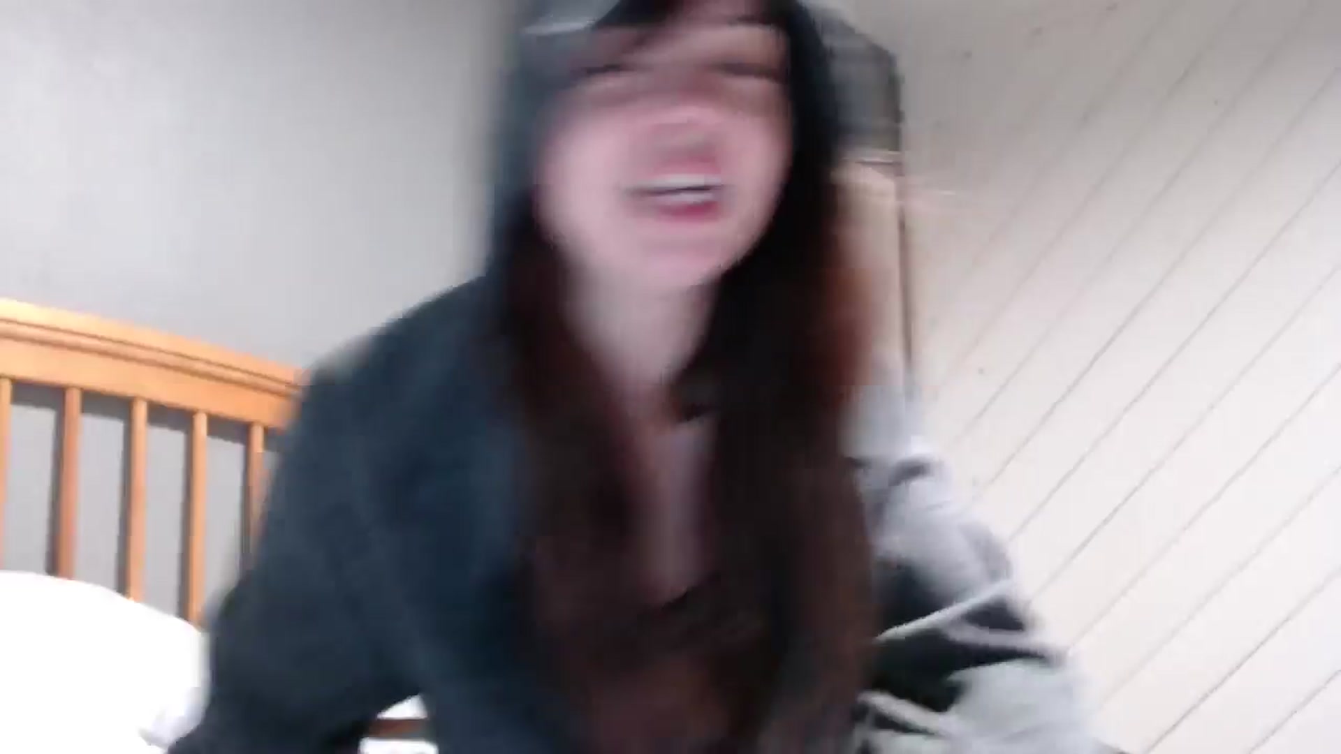 Gallery image thumbnail from JaylaBliss's myfreecams stream on, 12/25/2025, 24:27 image 4 of 20