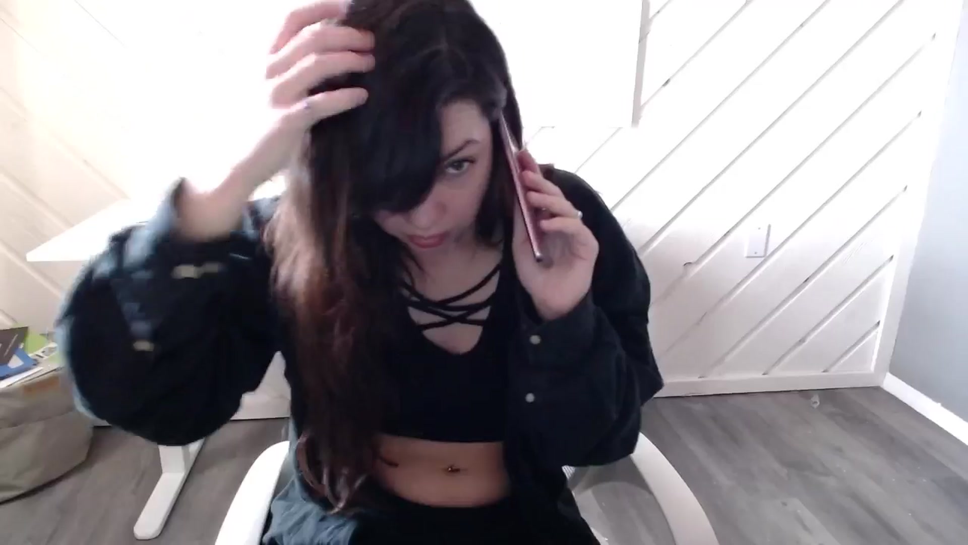 Gallery image thumbnail from JaylaBliss's myfreecams stream on, 01/07/2026, 20:56 image 16 of 20