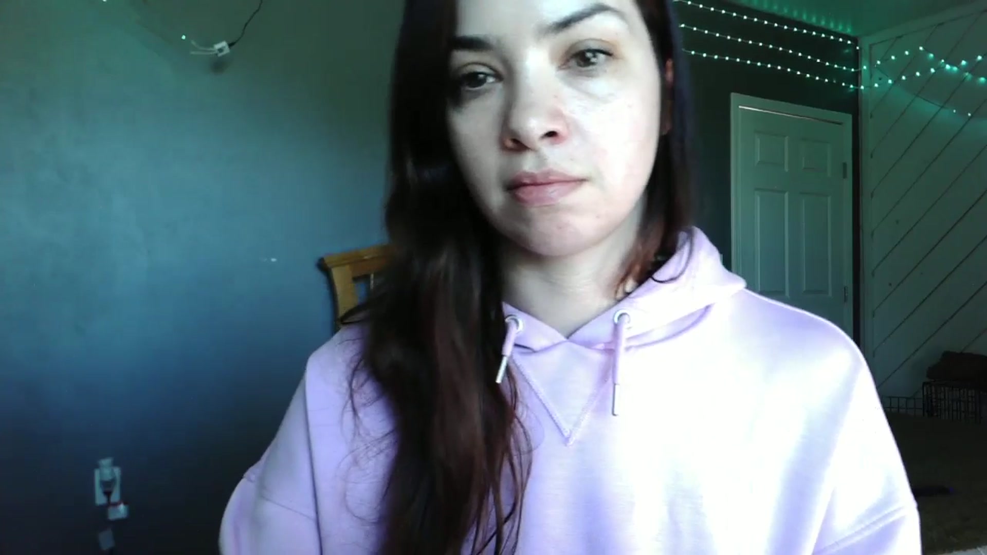 Gallery image thumbnail from JaylaBliss's myfreecams stream on, 04/19/2026, 18:52 image 17 of 20