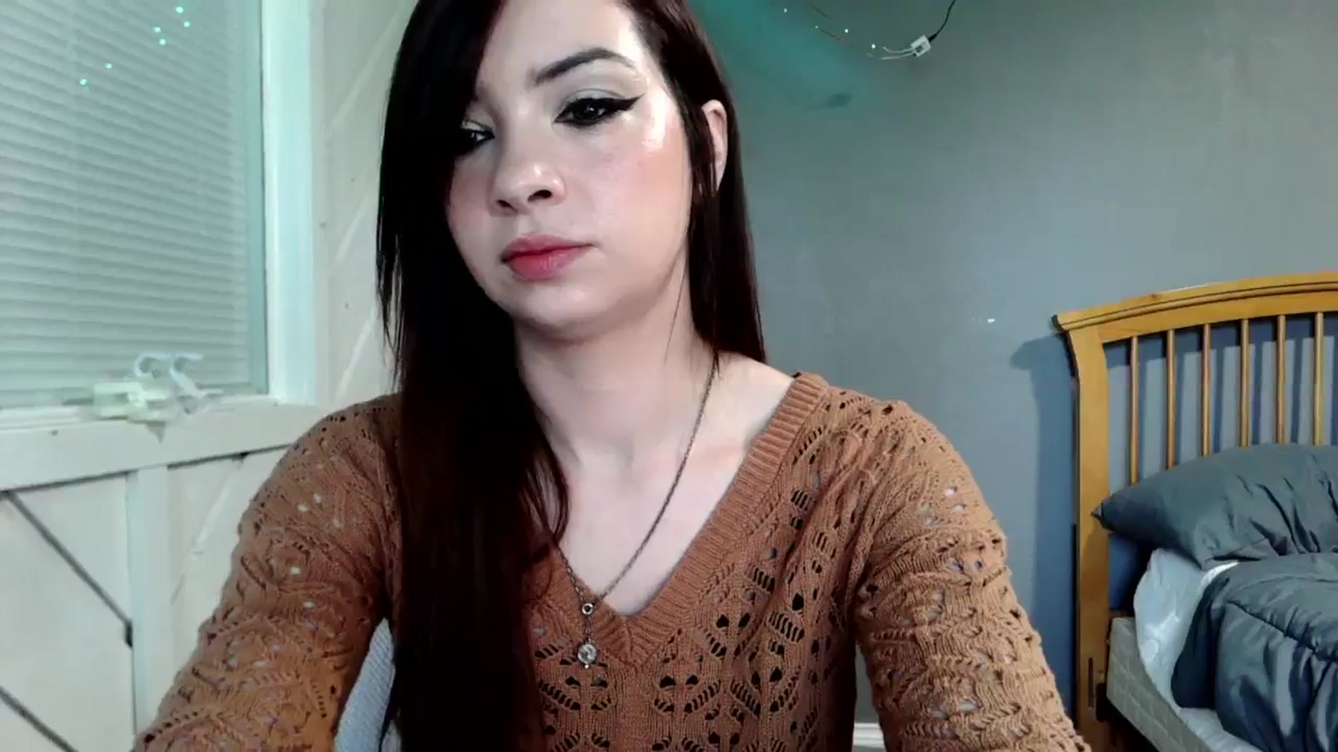 Gallery image thumbnail from JaylaBliss's myfreecams stream on, 04/25/2026, 17:17 image 16 of 20