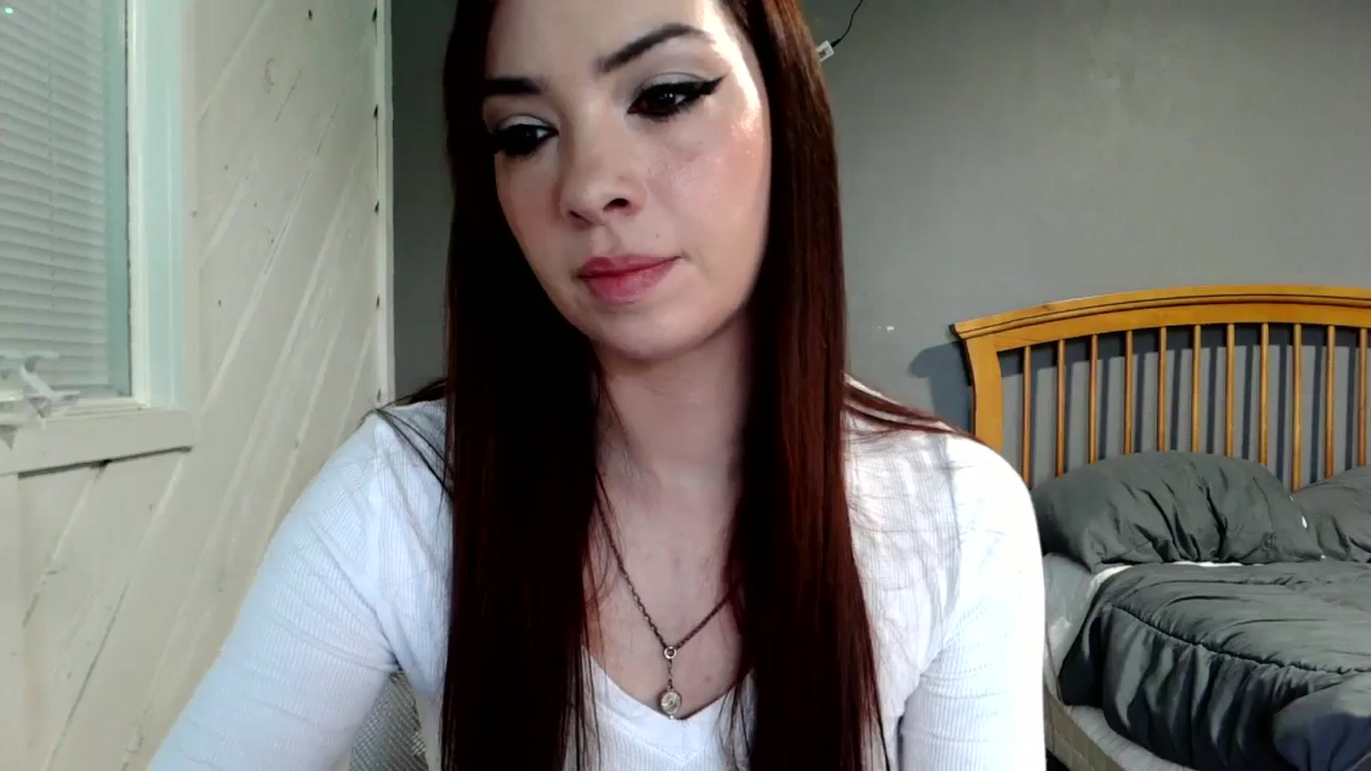 Gallery image thumbnail from JaylaBliss's myfreecams stream on, 04/25/2026, 18:22 image 19 of 20