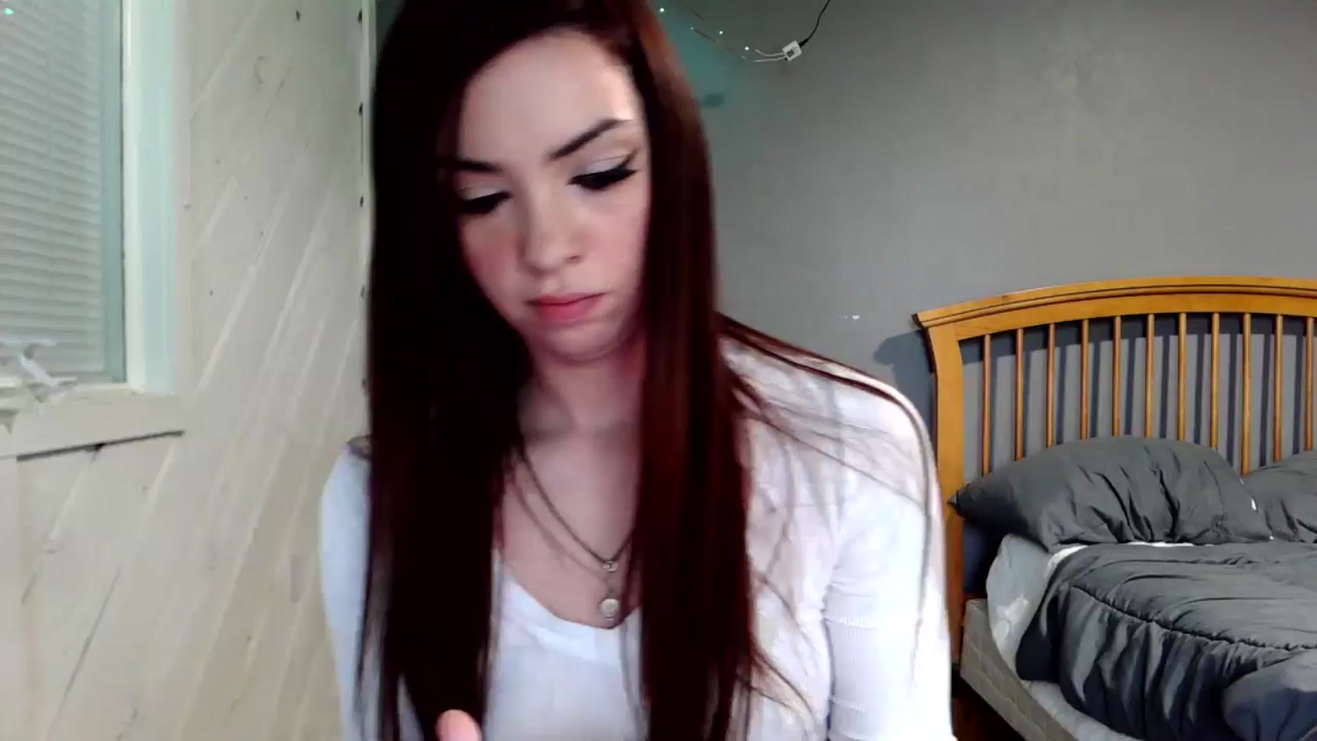 Gallery image thumbnail from JaylaBliss's myfreecams stream on, 04/25/2026, 18:22 image 12 of 20