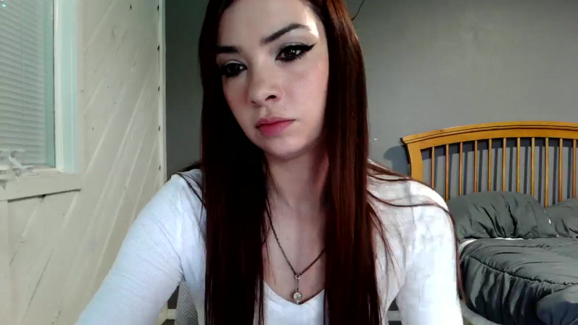 Gallery image thumbnail from JaylaBliss's myfreecams stream on, 04/25/2026, 18:22 image 15 of 20