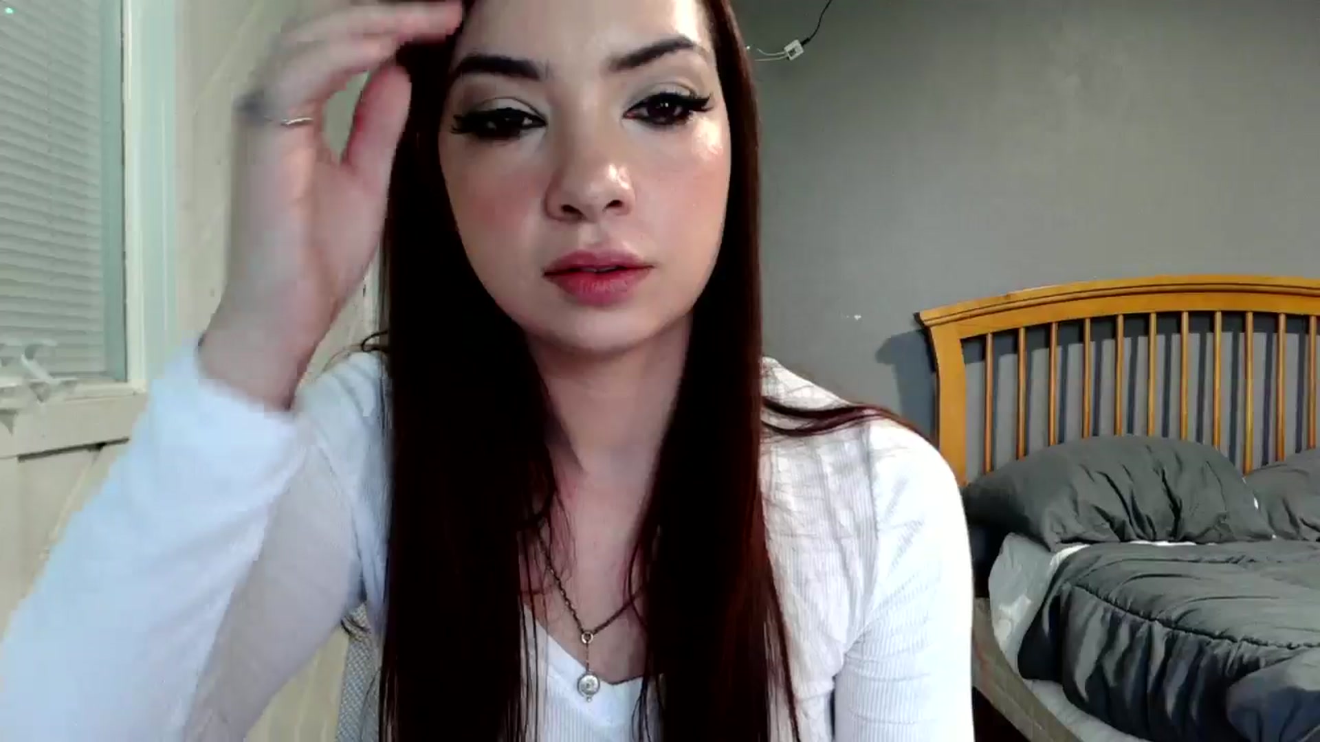 Gallery image thumbnail from JaylaBliss's myfreecams stream on, 04/25/2026, 18:22 image 20 of 20