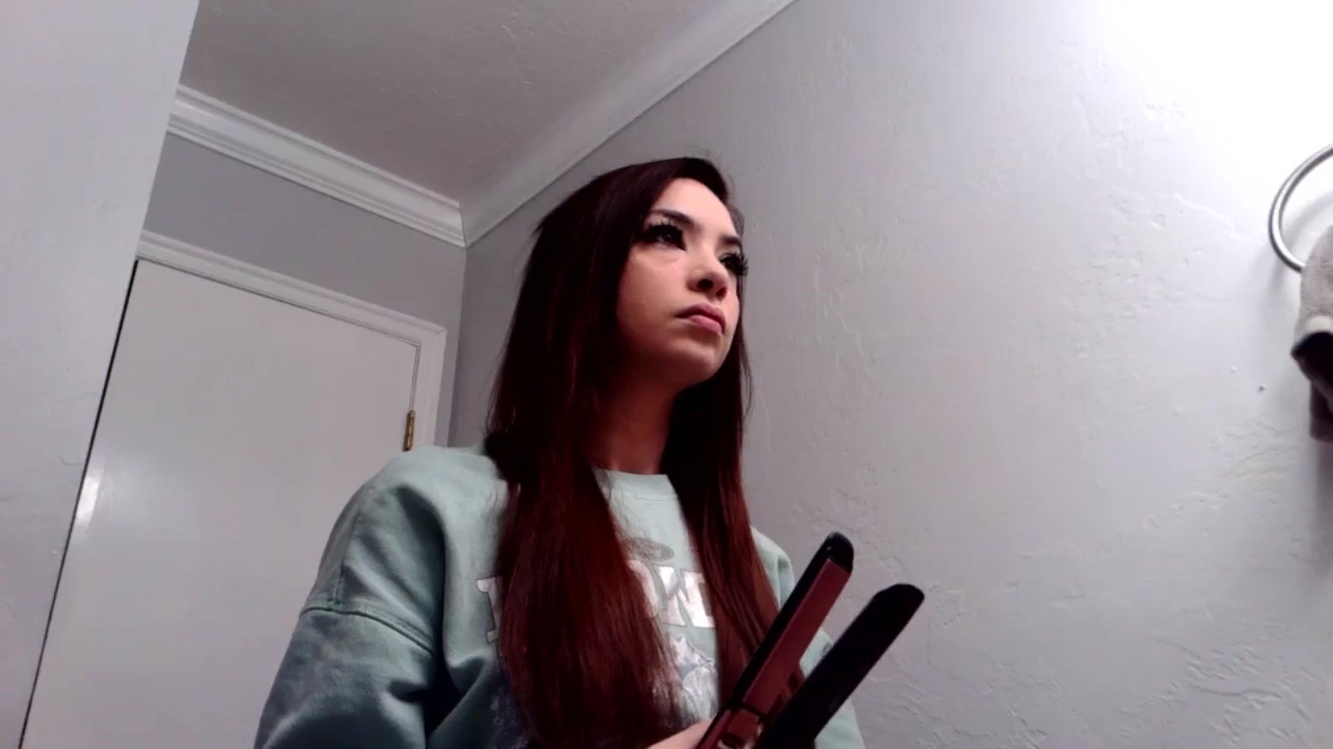 Gallery image thumbnail from JaylaBliss's myfreecams stream on, 04/26/2026, 17:47 image 12 of 20