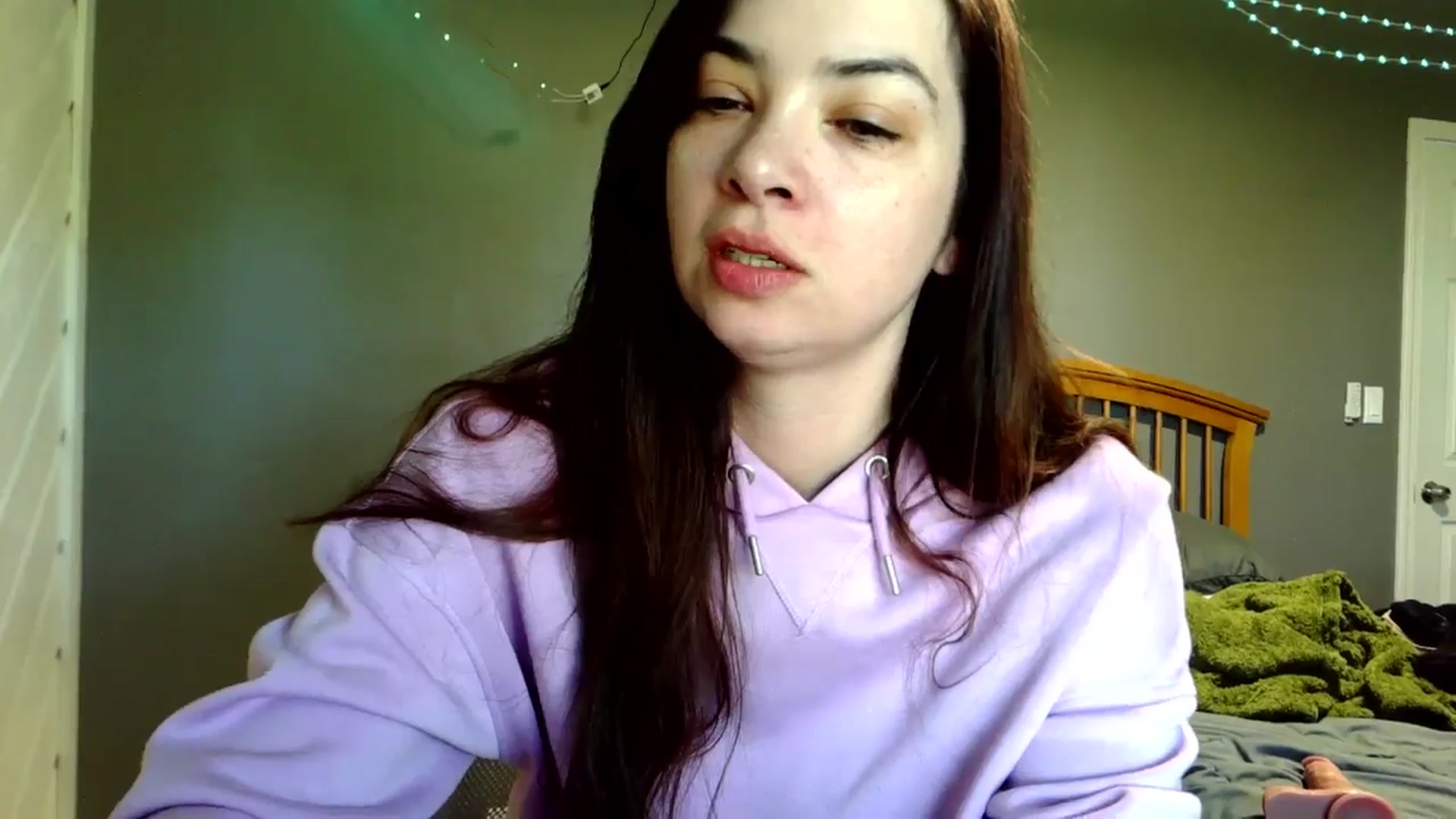 Gallery image thumbnail from JaylaBliss's myfreecams stream on, 05/03/2026, 16:23 image 2 of 20