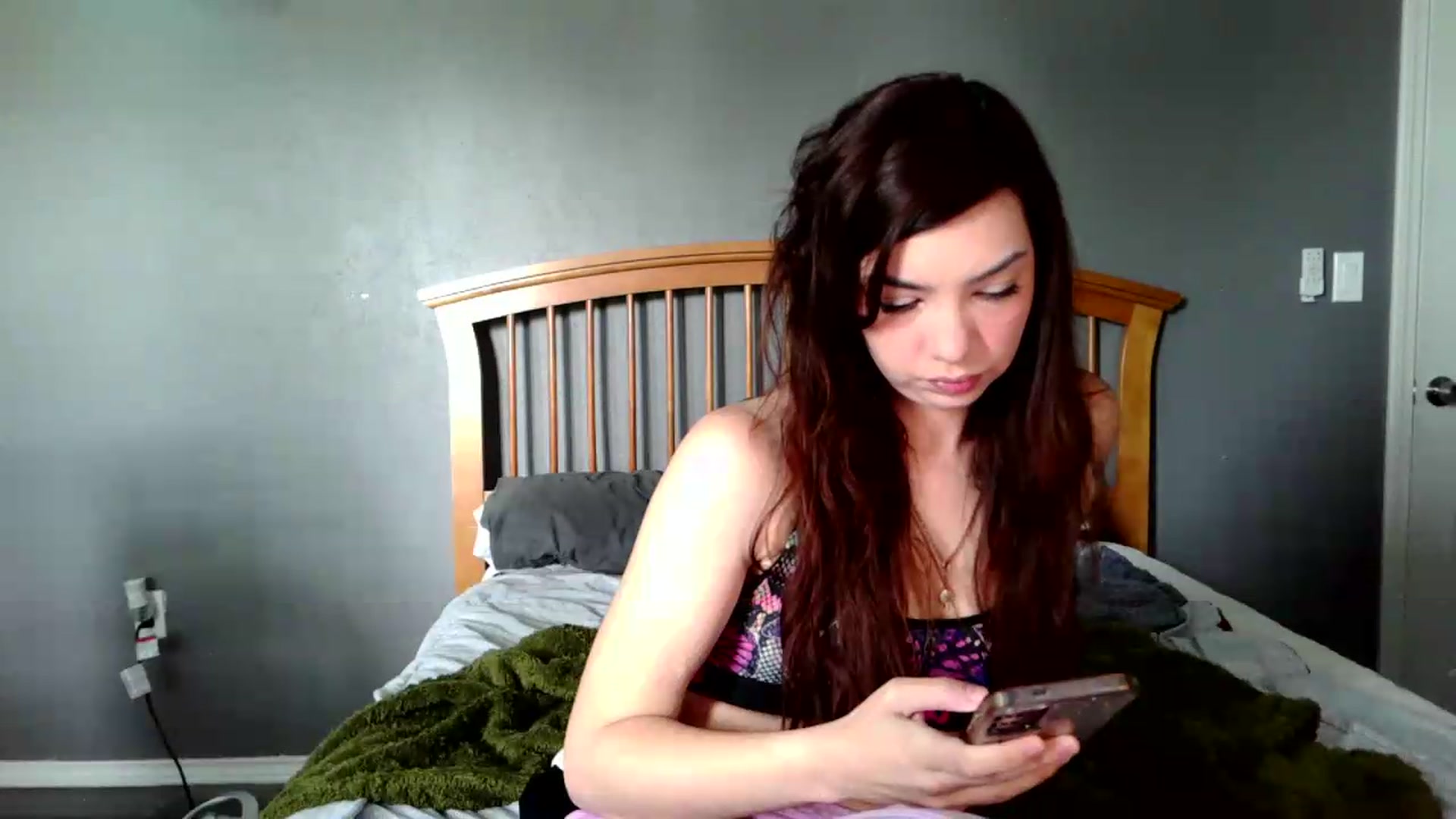 Gallery image thumbnail from JaylaBliss's myfreecams stream on, 05/18/2026, 19:27 image 8 of 20