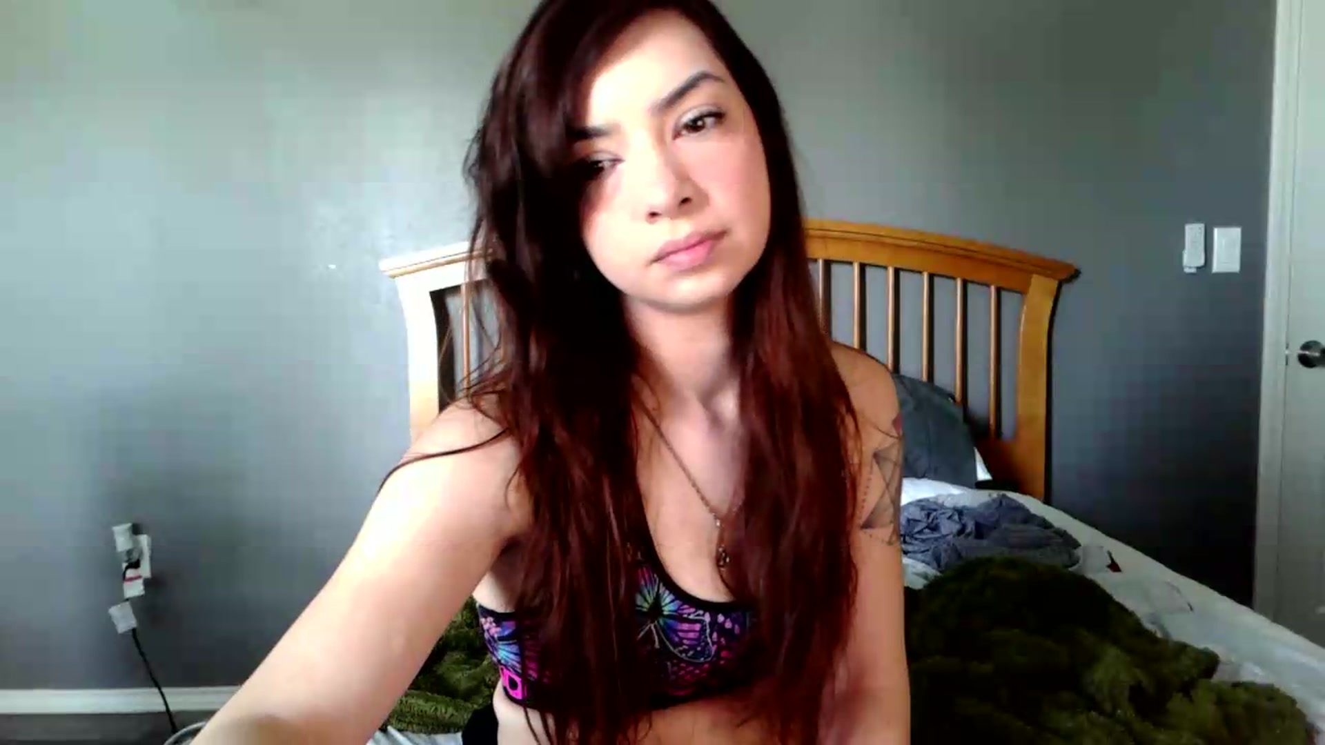 Gallery image thumbnail from JaylaBliss's myfreecams stream on, 05/18/2026, 19:27 image 10 of 20
