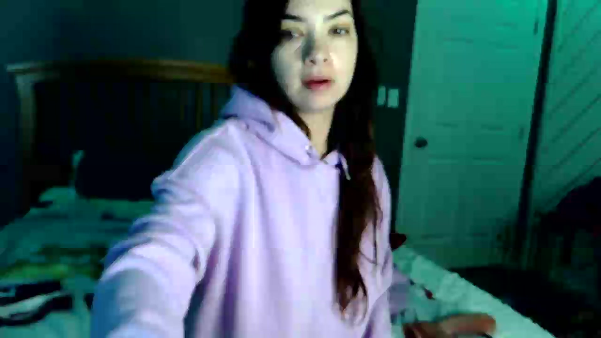 Gallery image thumbnail from JaylaBliss's myfreecams stream on, 05/19/2026, 13:02 image 4 of 20