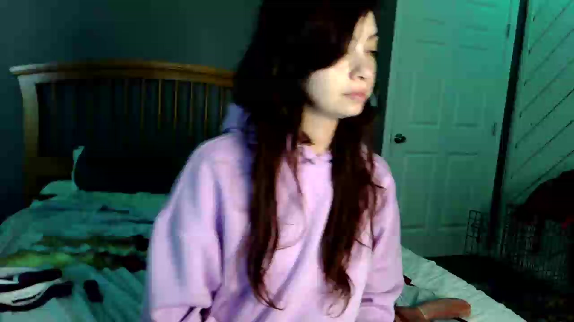 Gallery image thumbnail from JaylaBliss's myfreecams stream on, 05/19/2026, 13:02 image 9 of 20