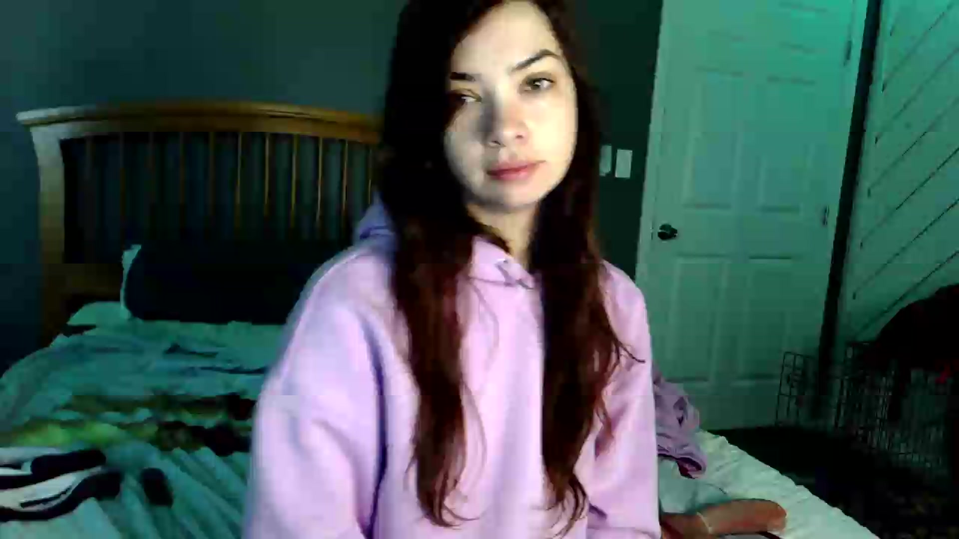 Gallery image thumbnail from JaylaBliss's myfreecams stream on, 05/19/2026, 13:02 image 15 of 20