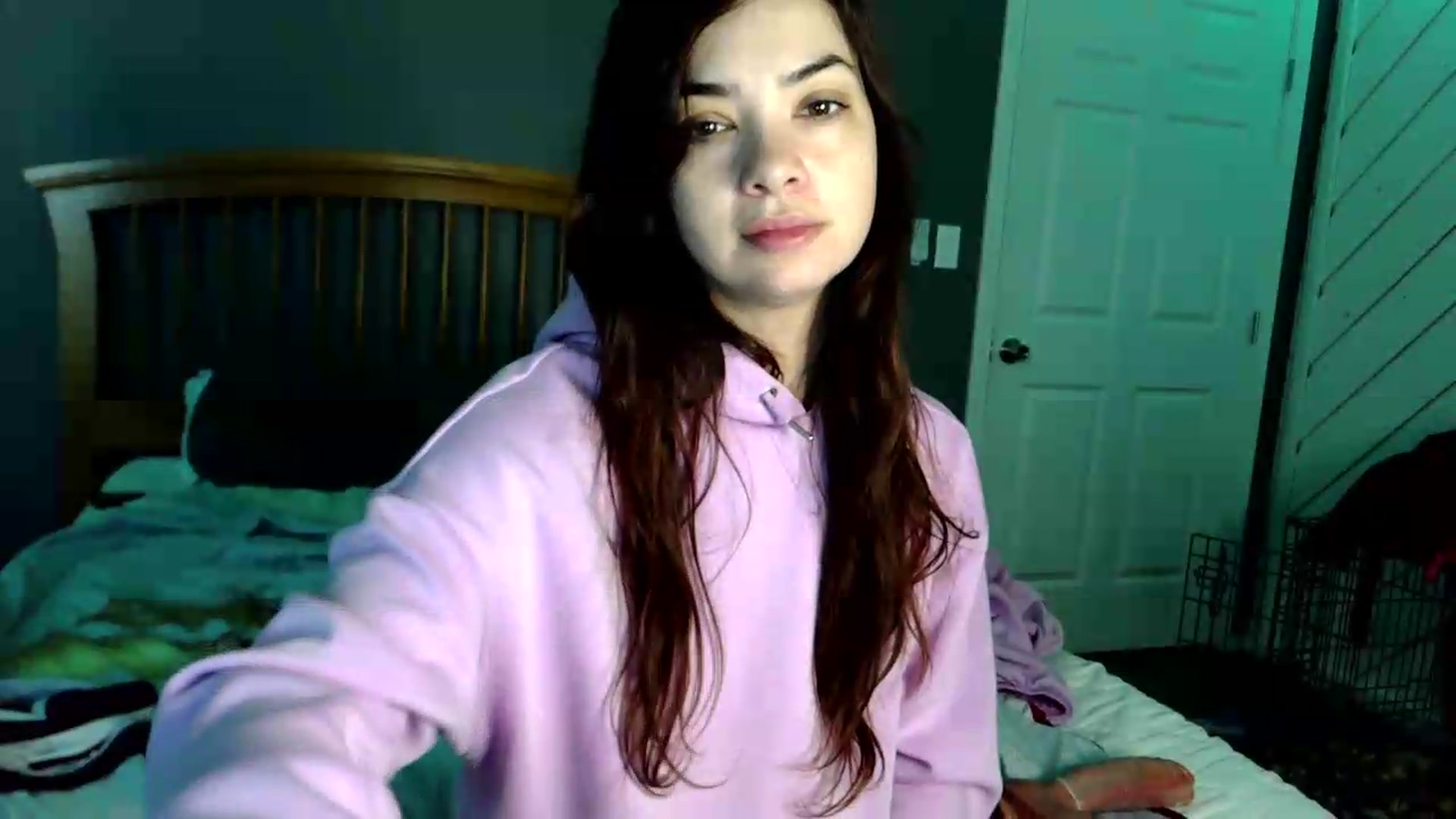 Gallery image thumbnail from JaylaBliss's myfreecams stream on, 05/19/2026, 13:02 image 12 of 20