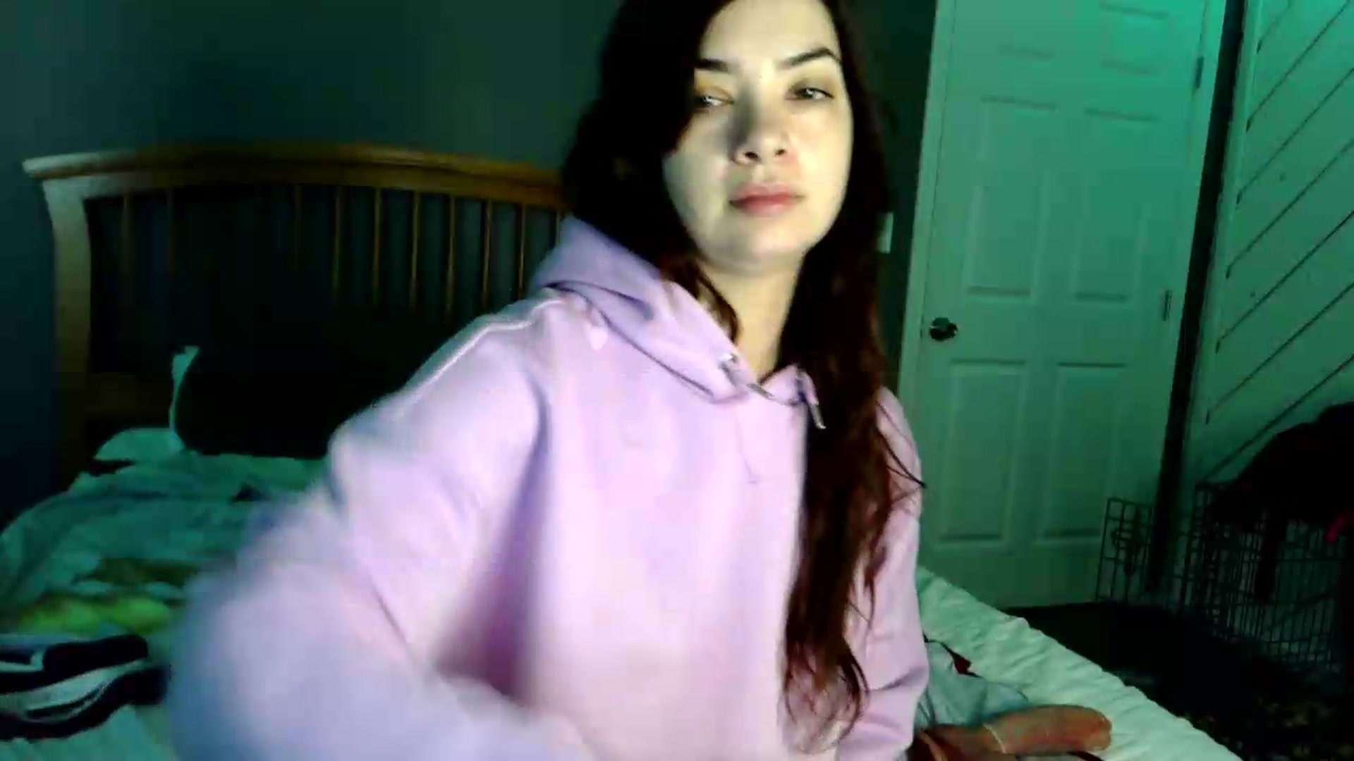 Gallery image thumbnail from JaylaBliss's myfreecams stream on, 05/19/2026, 13:02 image 7 of 20