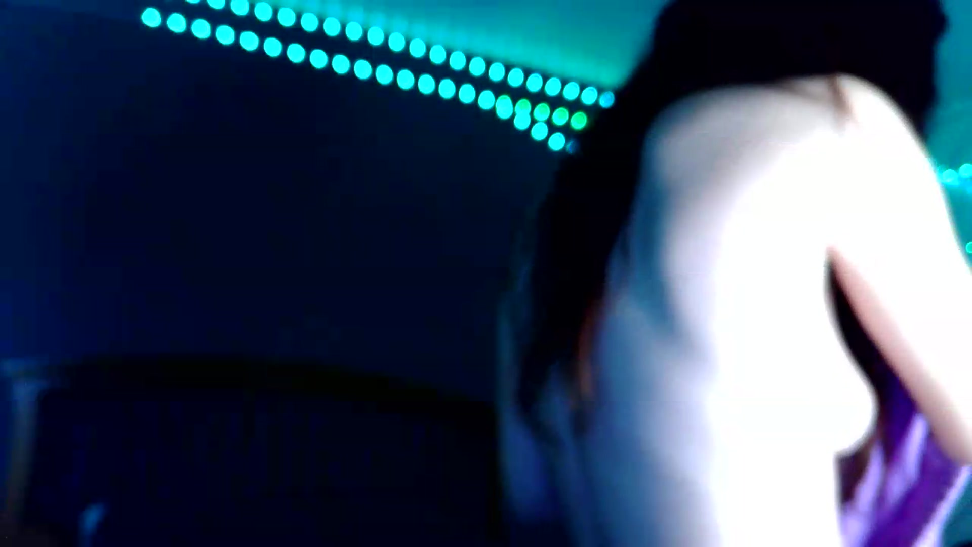 Gallery image thumbnail from JaylaBliss's myfreecams stream on, 05/19/2026, 13:02 image 2 of 20