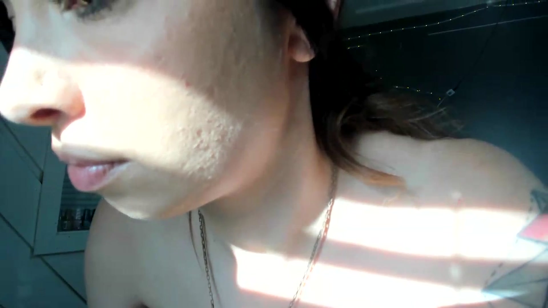 Gallery image thumbnail from JaylaBliss's myfreecams stream on, 08/19/2026, 24:01 image 14 of 20