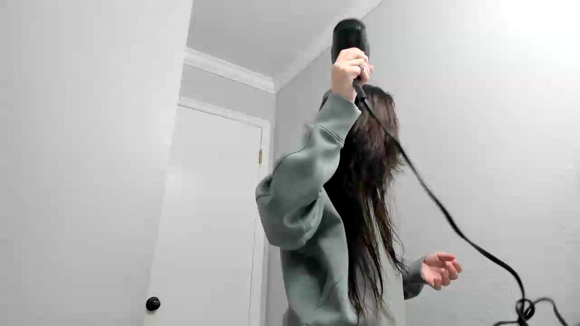 Gallery image thumbnail from JaylaBliss's myfreecams stream on, 09/14/2026, 15:00 image 3 of 20