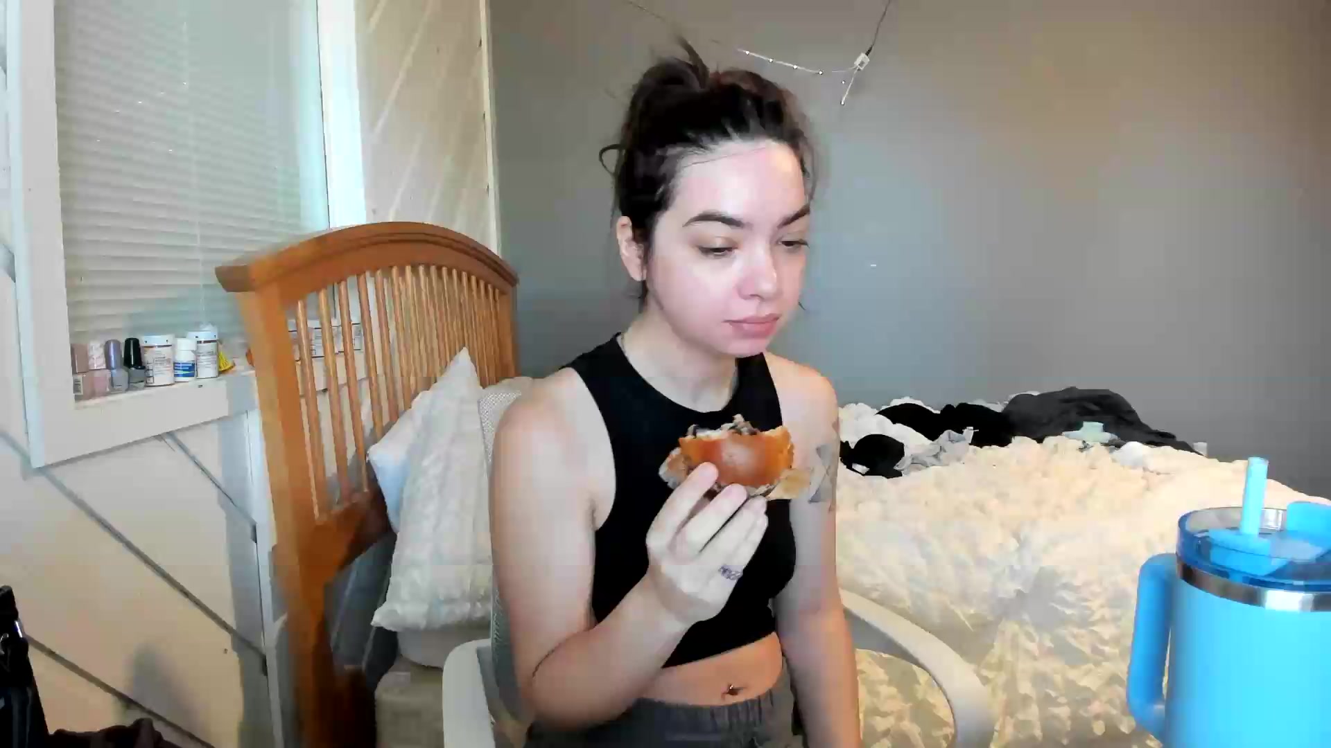 Gallery image thumbnail from JaylaBliss's myfreecams stream on, 09/16/2026, 19:00 image 15 of 20