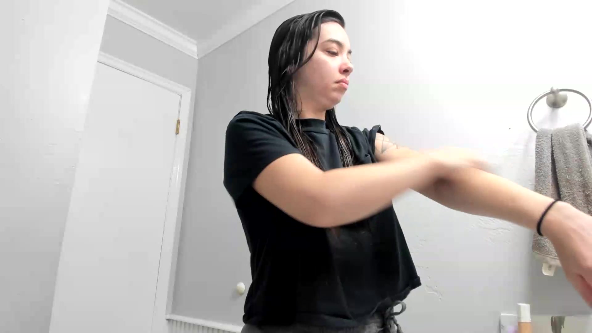 Gallery image thumbnail from JaylaBliss's myfreecams stream on, 09/16/2026, 22:54 image 15 of 20