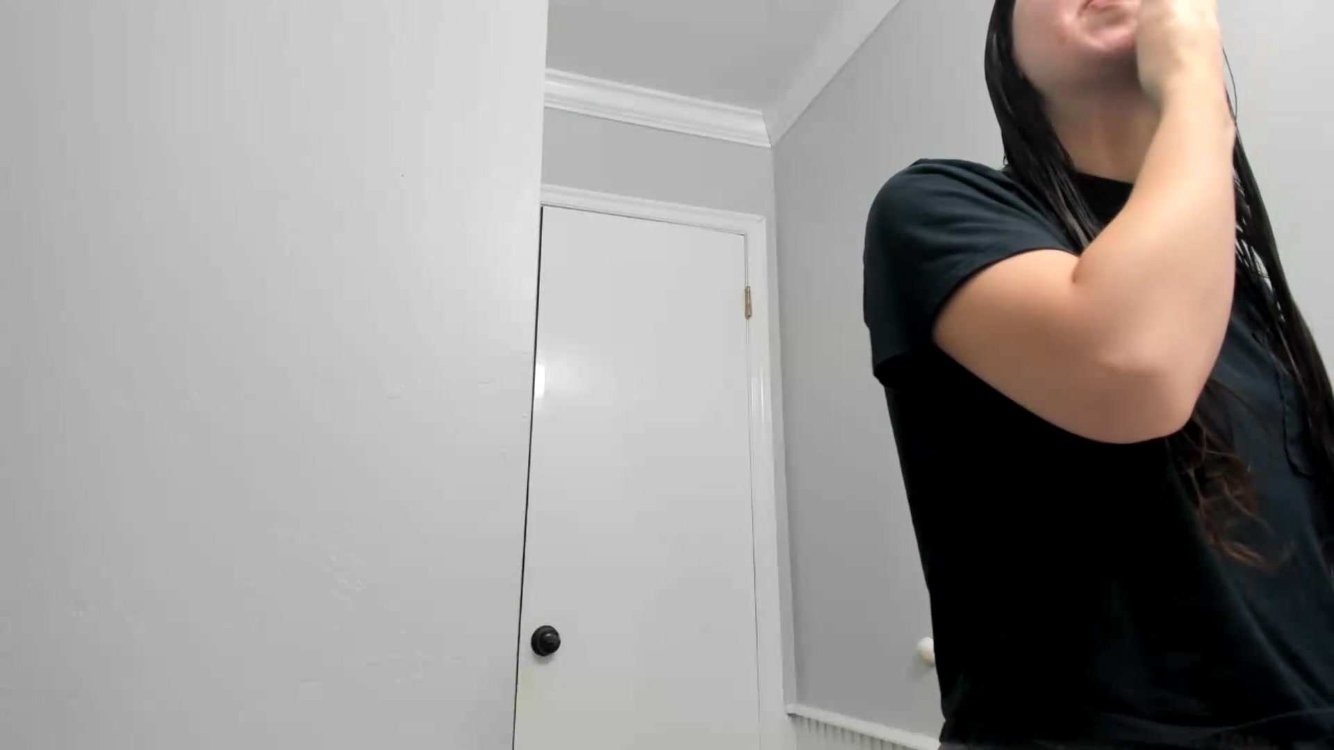 Gallery image thumbnail from JaylaBliss's myfreecams stream on, 09/16/2026, 22:54 image 14 of 20