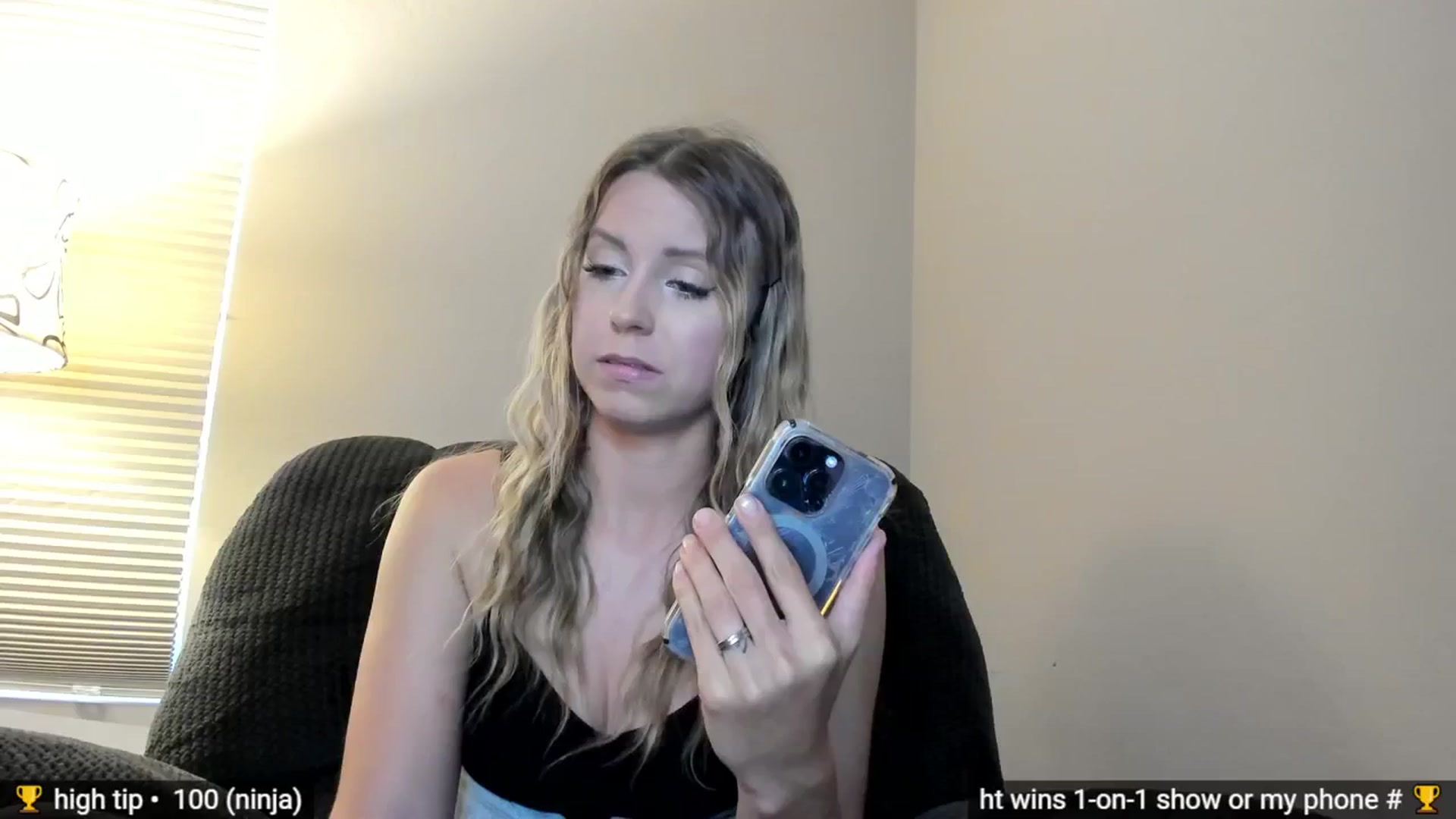 Gallery image thumbnail from Jayne's myfreecams stream on, 02/28/2024, 20:06 image 3 of 20