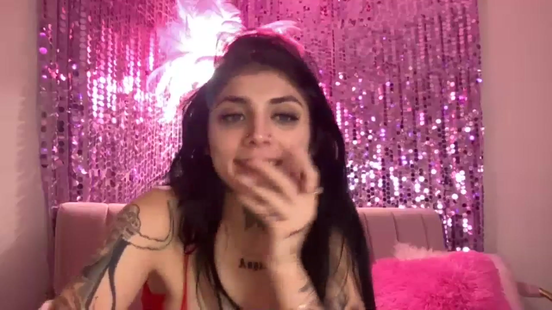 Gallery image thumbnail from JazmineJadexo's myfreecams stream on, 09/17/2023, 02:39 image 5 of 20
