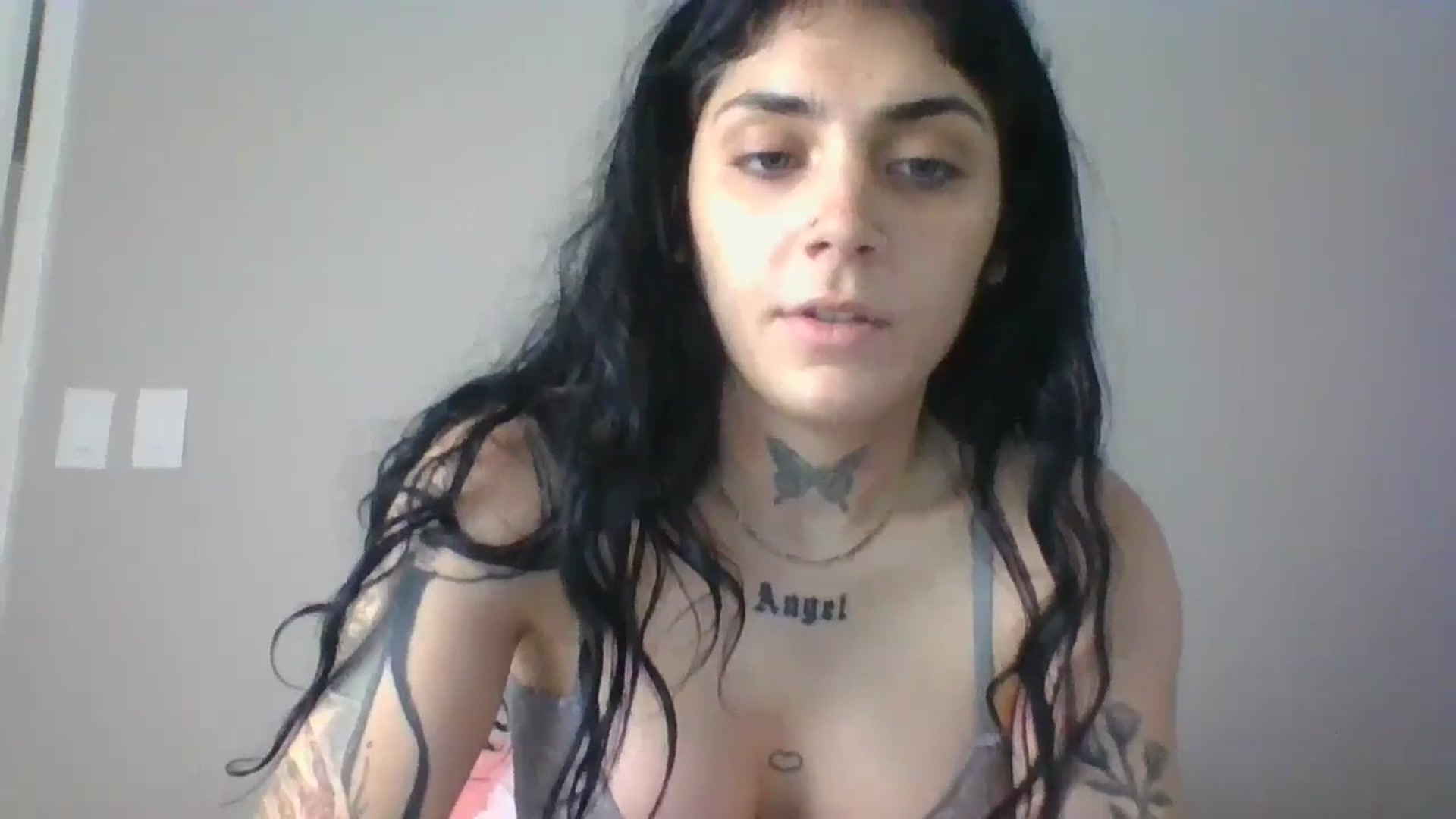 Gallery image thumbnail from JazmineJadexo's myfreecams stream on, 09/18/2023, 16:43 image 8 of 20