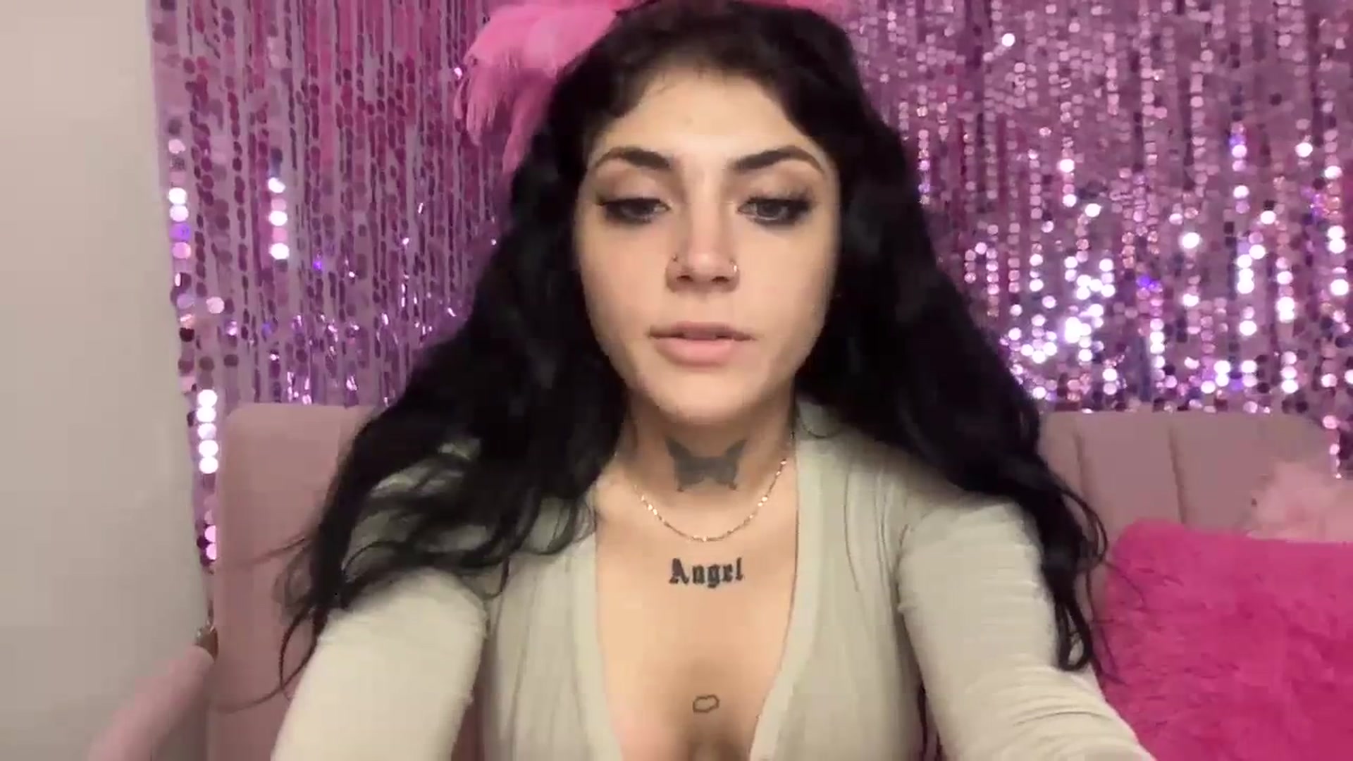 Gallery image thumbnail from JazmineJadexo's myfreecams stream on, 09/20/2023, 16:08 image 12 of 20