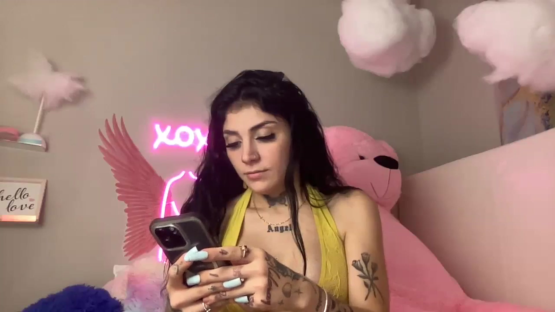Gallery image thumbnail from JazmineJadexo's myfreecams stream on, 09/23/2023, 02:05 image 18 of 20