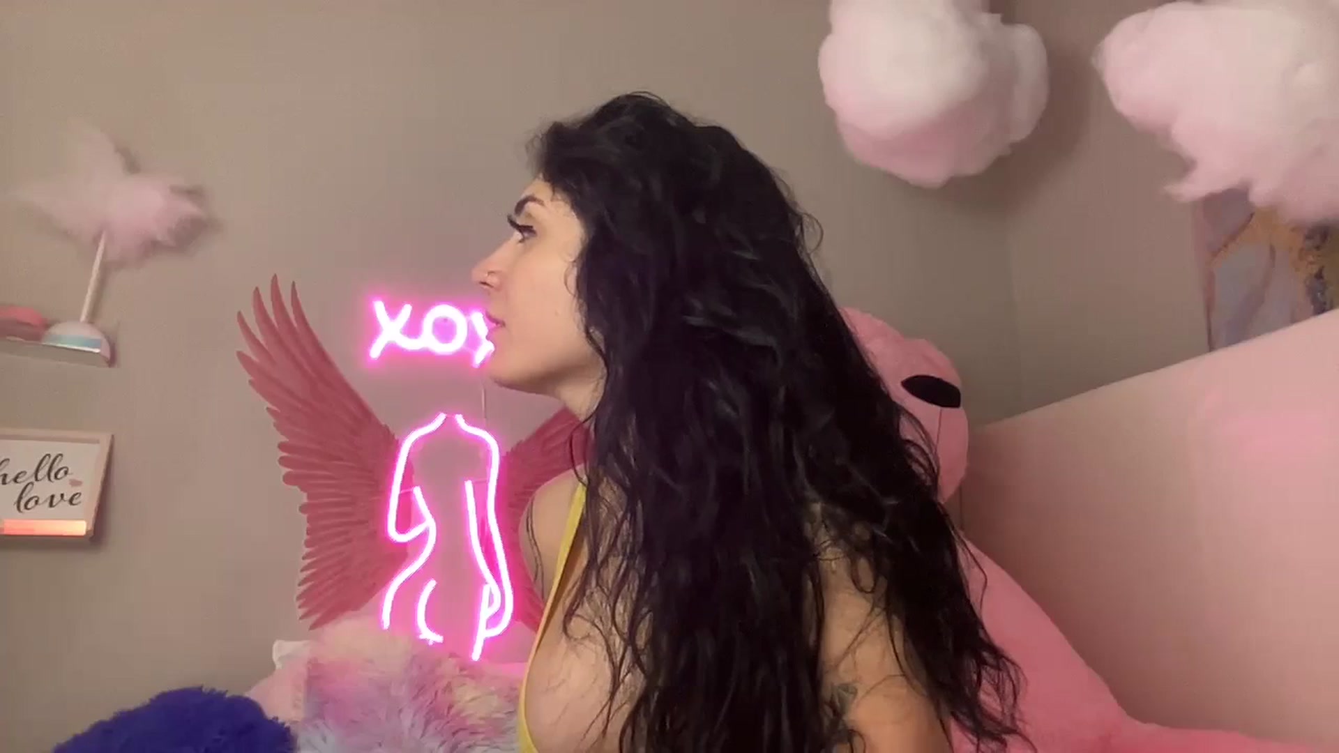 Gallery image thumbnail from JazmineJadexo's myfreecams stream on, 09/23/2023, 02:05 image 13 of 20