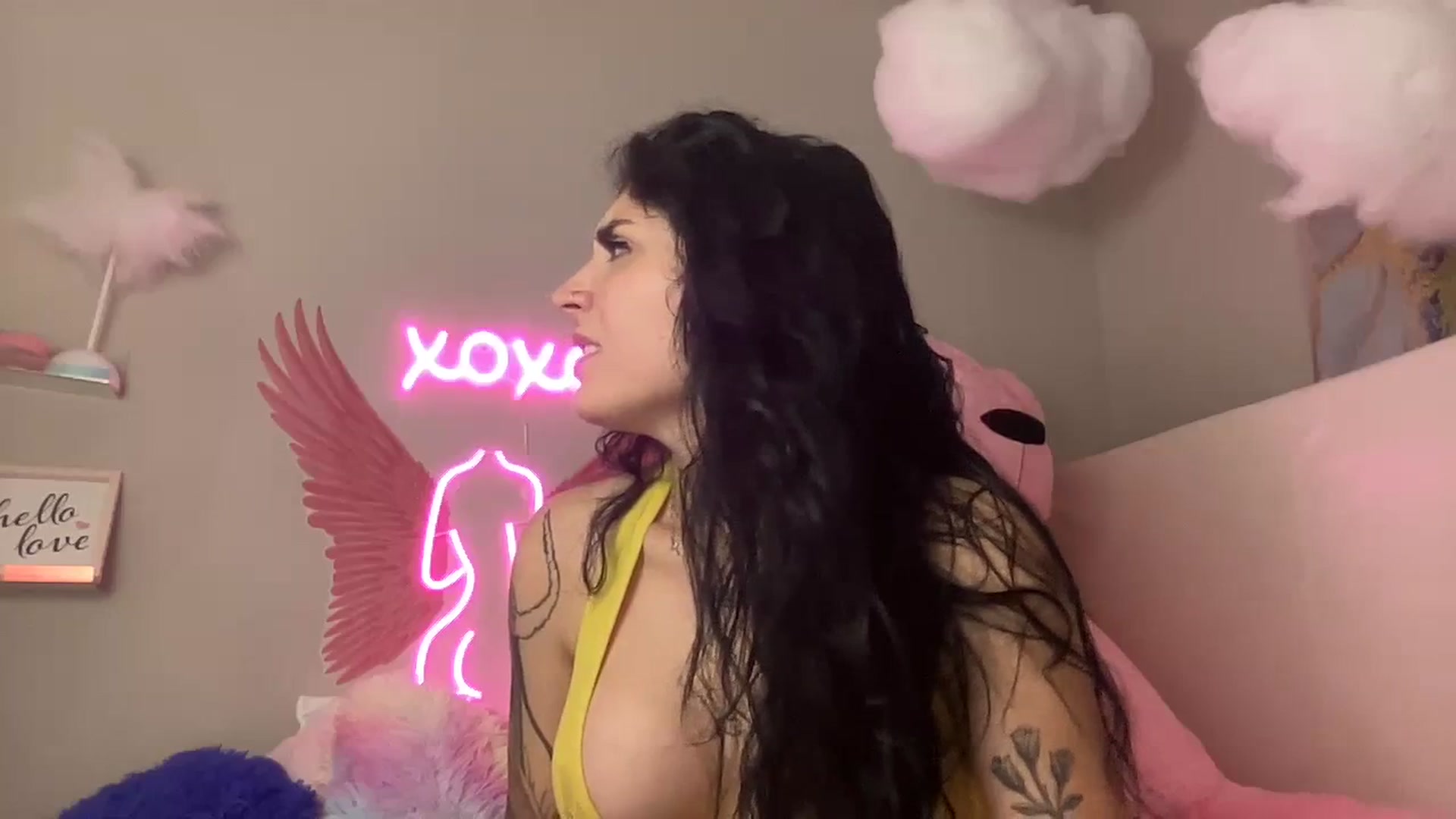 Gallery image thumbnail from JazmineJadexo's myfreecams stream on, 09/23/2023, 02:05 image 14 of 20