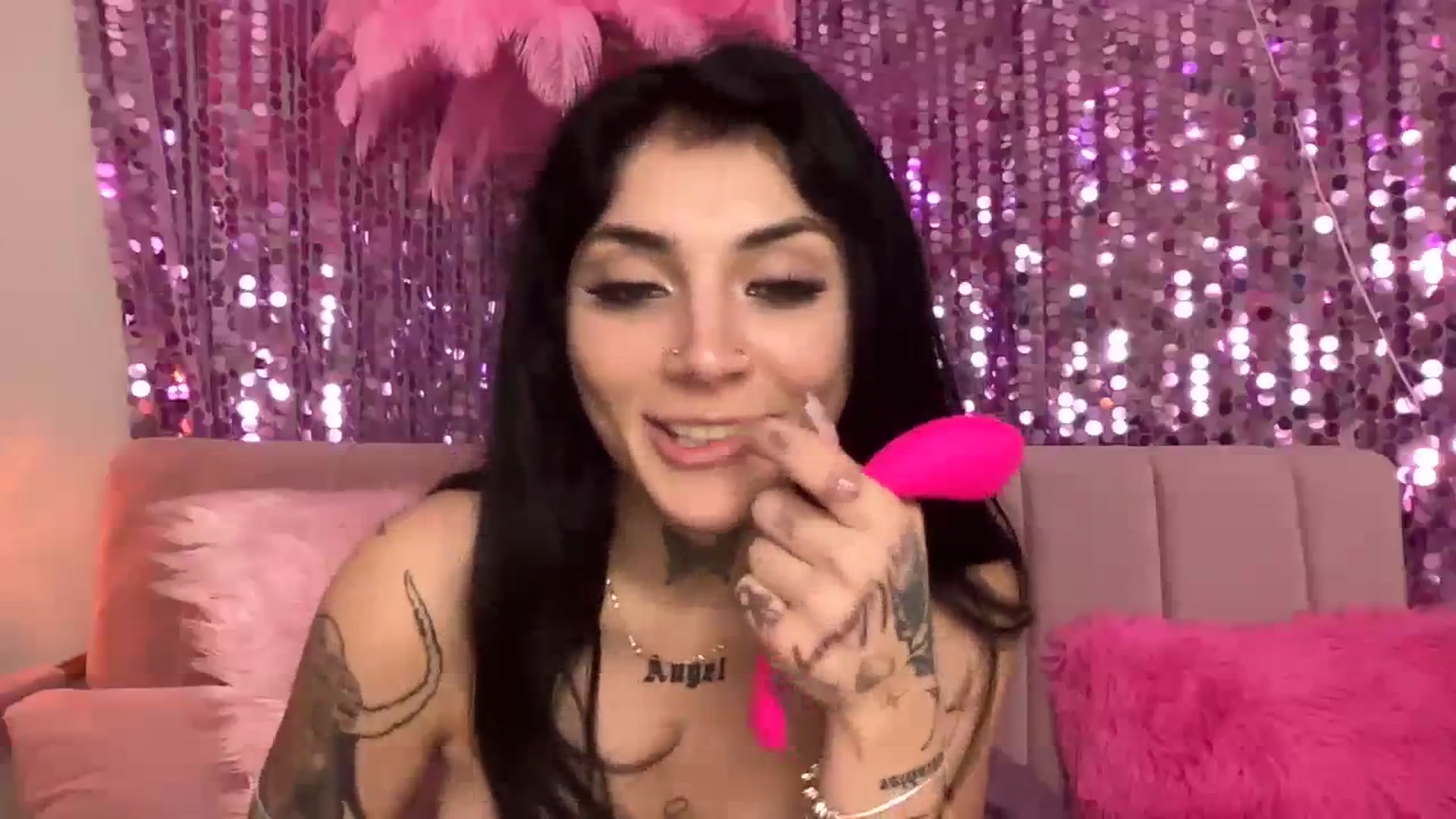 Gallery image thumbnail from JazmineJadexo's myfreecams stream on, 09/28/2023, 15:28 image 13 of 20