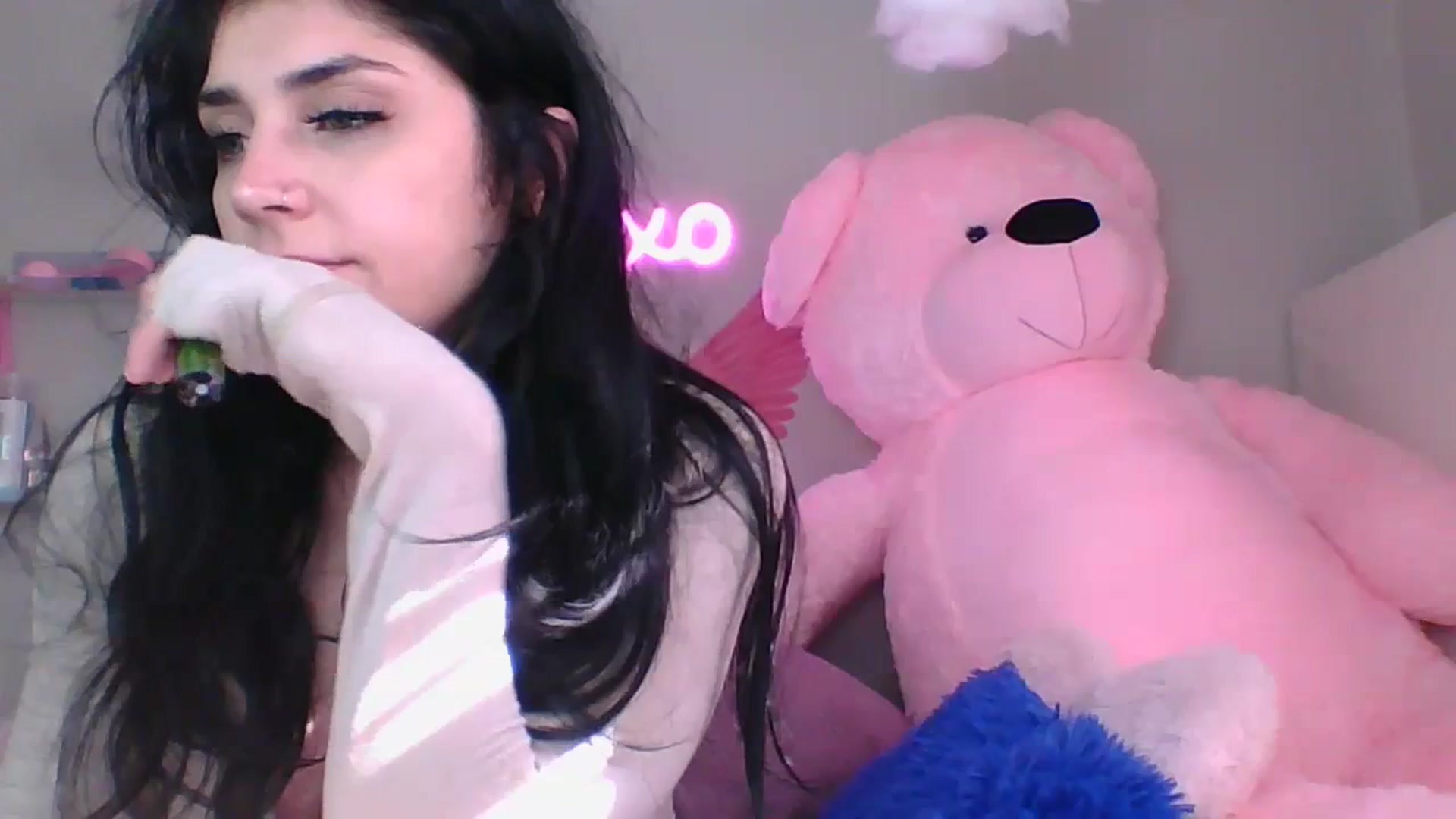 Gallery image thumbnail from JazmineJadexo's myfreecams stream on, 10/05/2023, 14:10 image 11 of 20