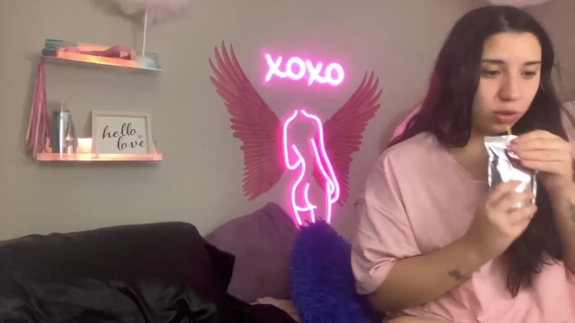 Gallery image thumbnail from JazmineJadexo's myfreecams stream on, 10/06/2023, 04:58 image 17 of 20