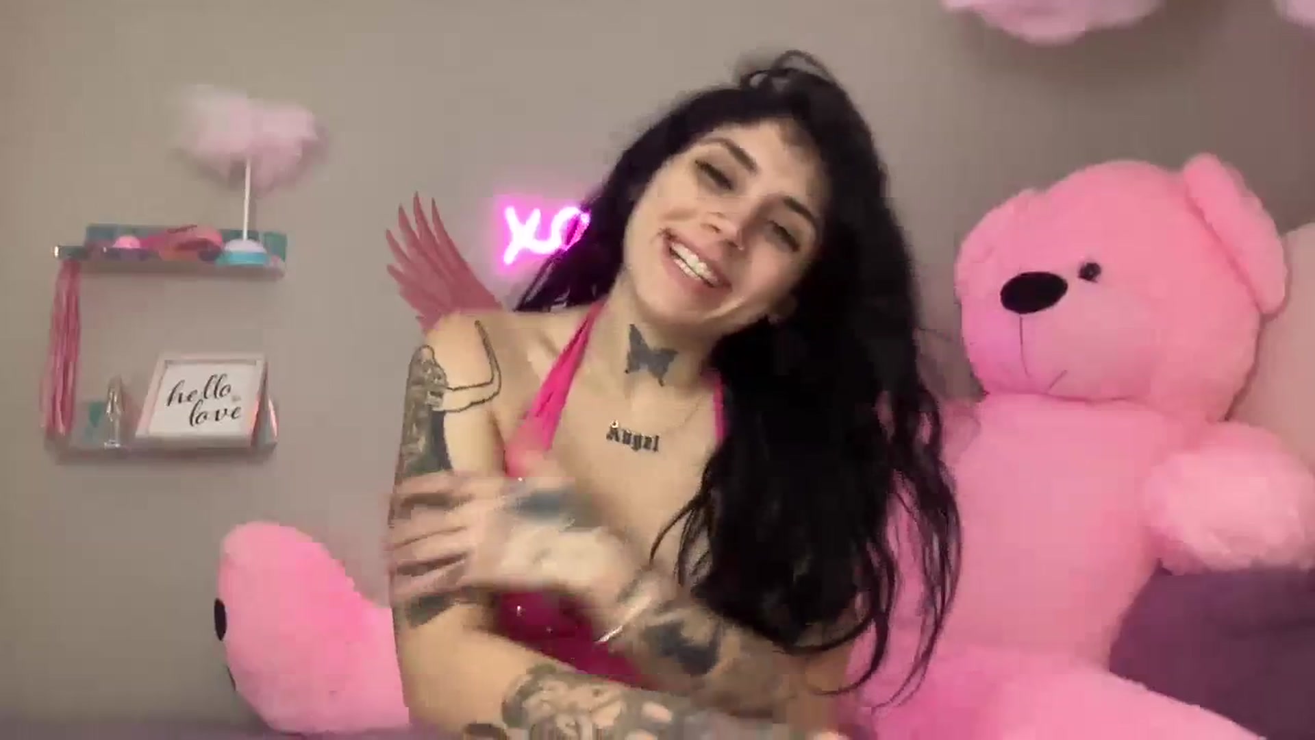 Gallery image thumbnail from JazmineJadexo's myfreecams stream on, 10/11/2023, 16:03 image 7 of 20